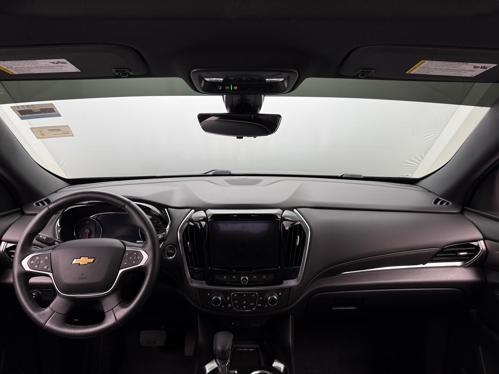 Thumbnail: 2023 Chevrolet Traverse - 2