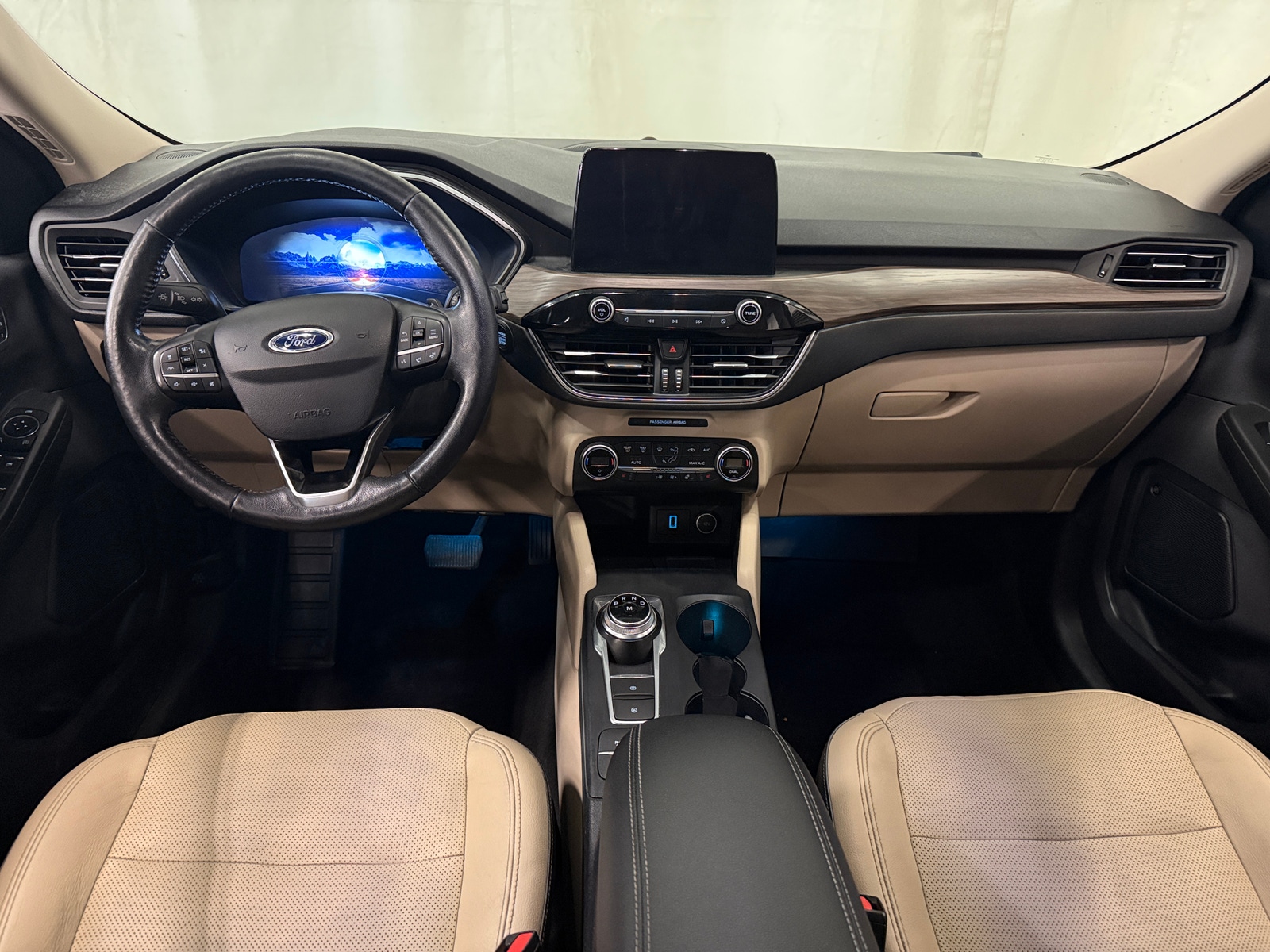 Thumbnail: 2020 Ford Escape - 2