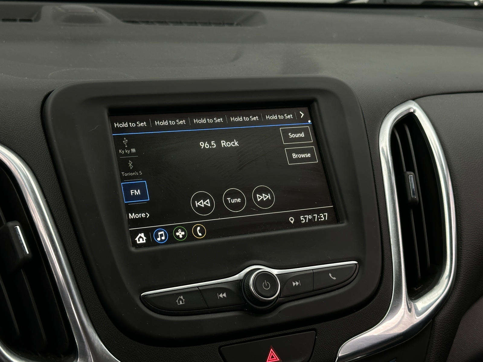 Thumbnail: 2019 Chevrolet Equinox - 4