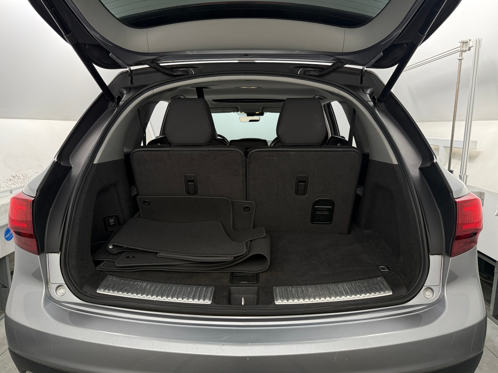 Thumbnail: 2016 Acura MDX - 6