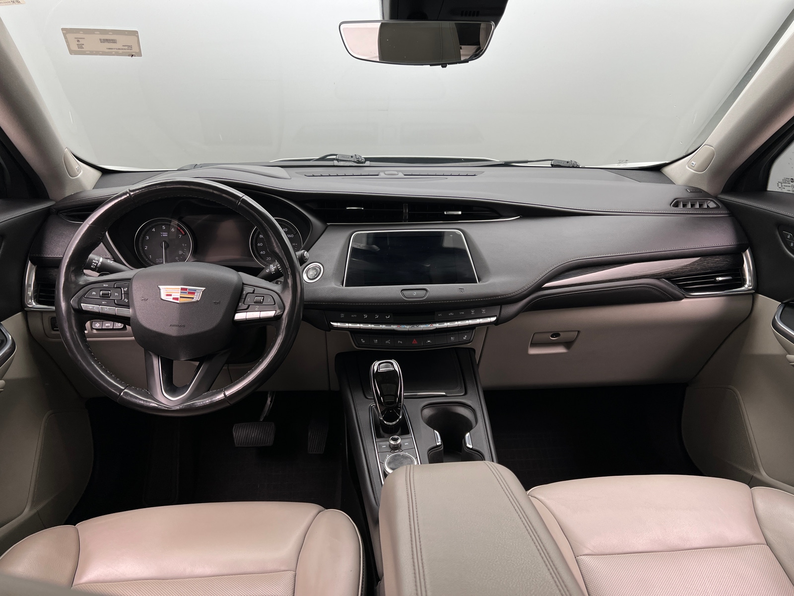 Thumbnail: 2020 Cadillac XT4 - 2