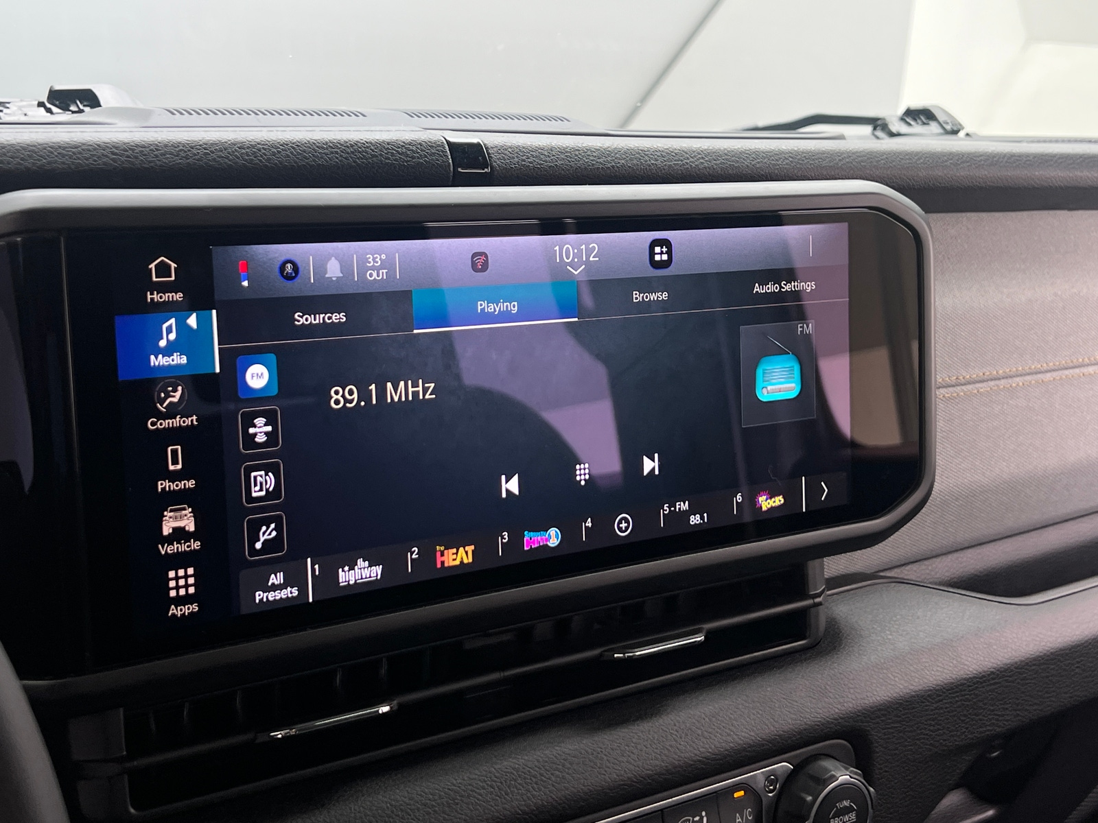 Thumbnail: 2024 Jeep Wrangler - 4