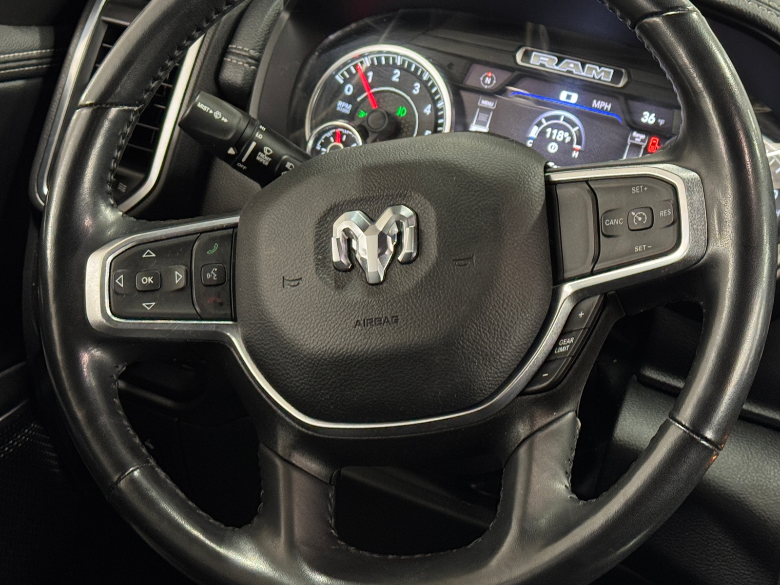 Thumbnail: 2022 RAM 1500 - 4