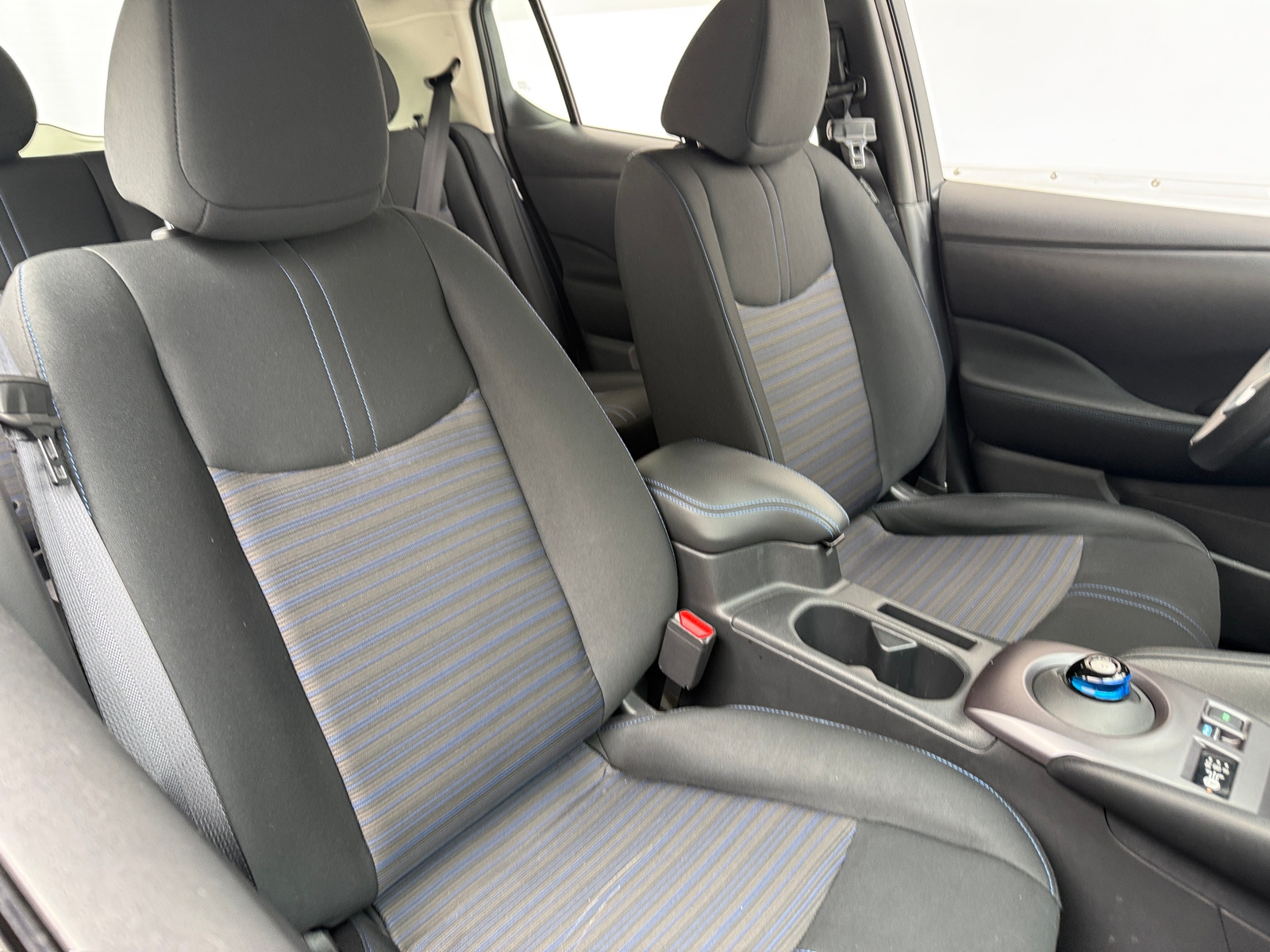 Thumbnail: 2025 Nissan Leaf - 2