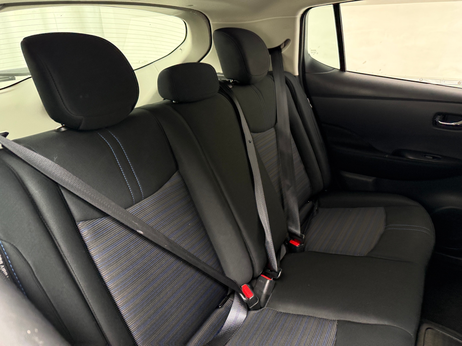 Thumbnail: 2025 Nissan Leaf - 6