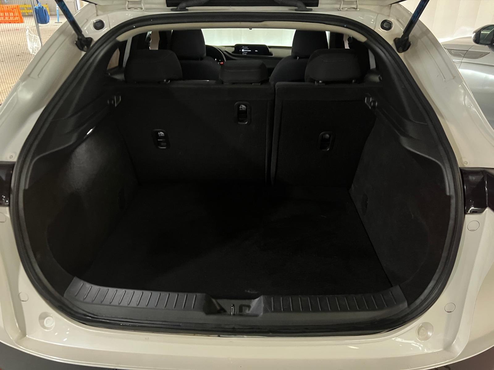 Thumbnail: 2022 Mazda CX-30 - 7