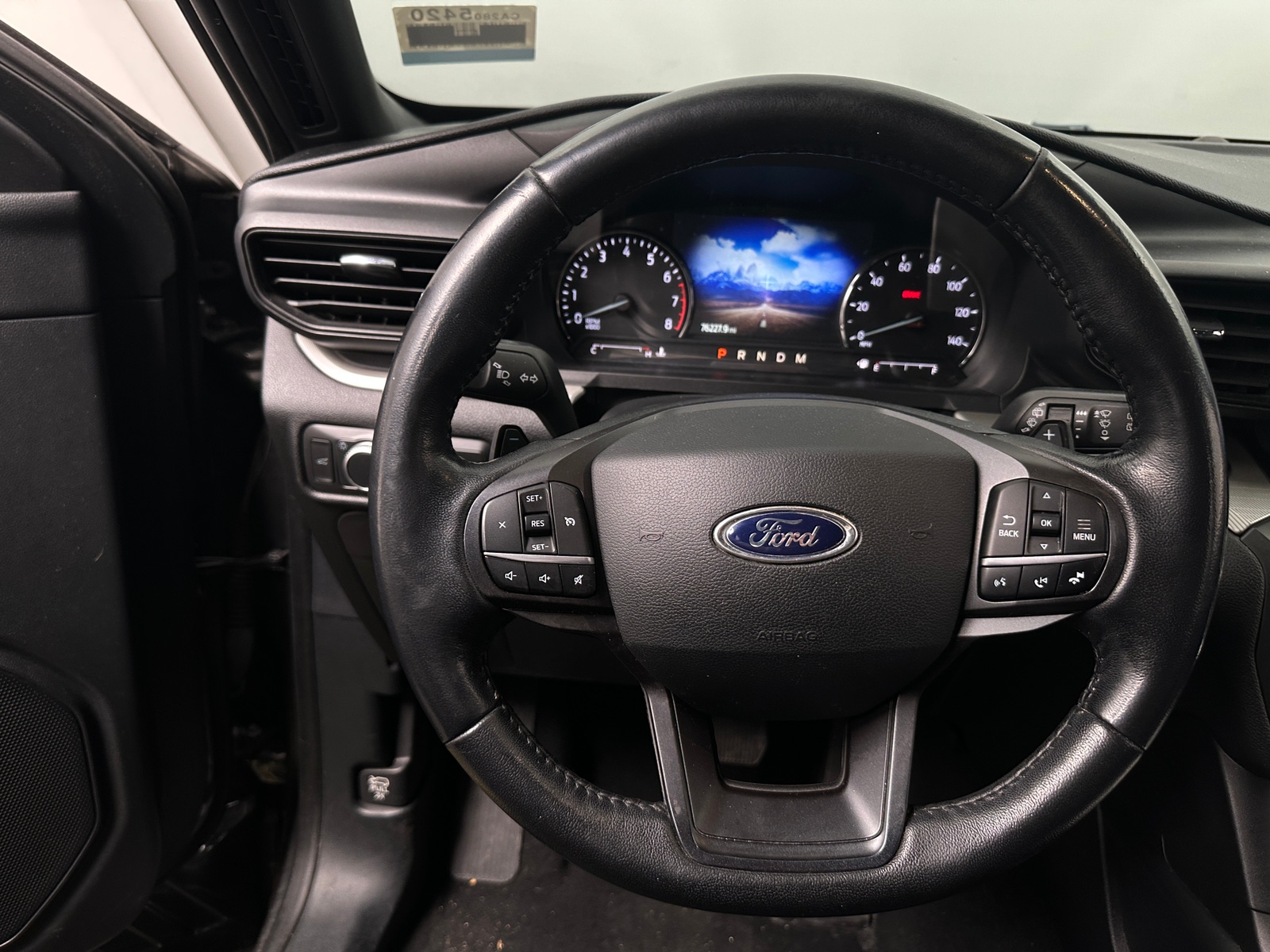 Thumbnail: 2020 Ford Explorer - 5