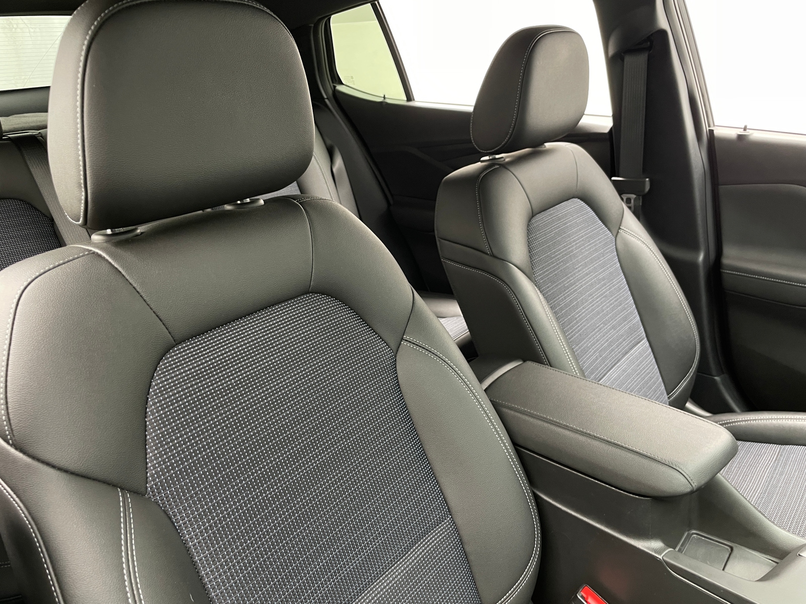 Thumbnail: 2025 Buick Envista - 2