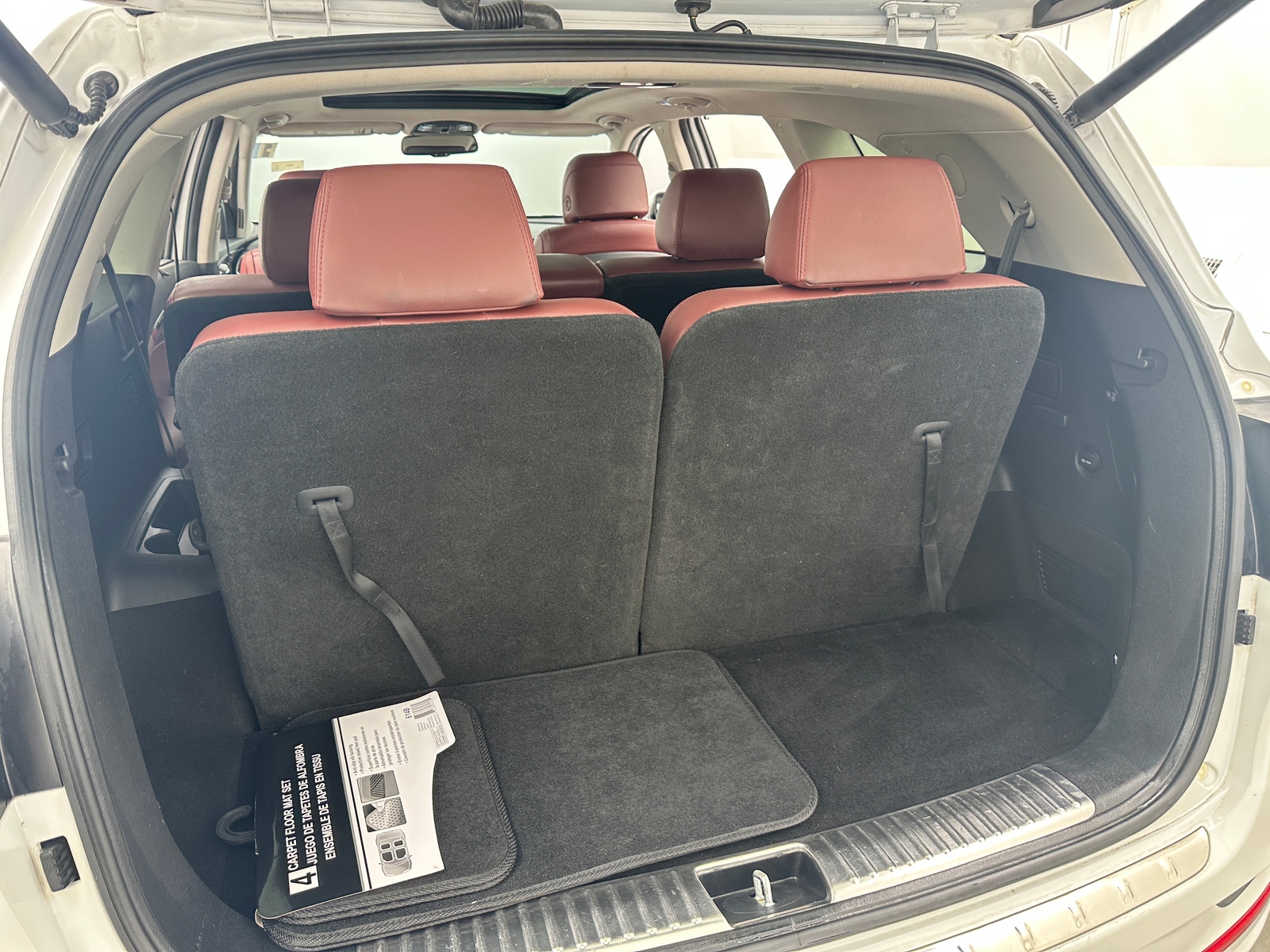 Thumbnail: 2017 Kia Sorento - 6