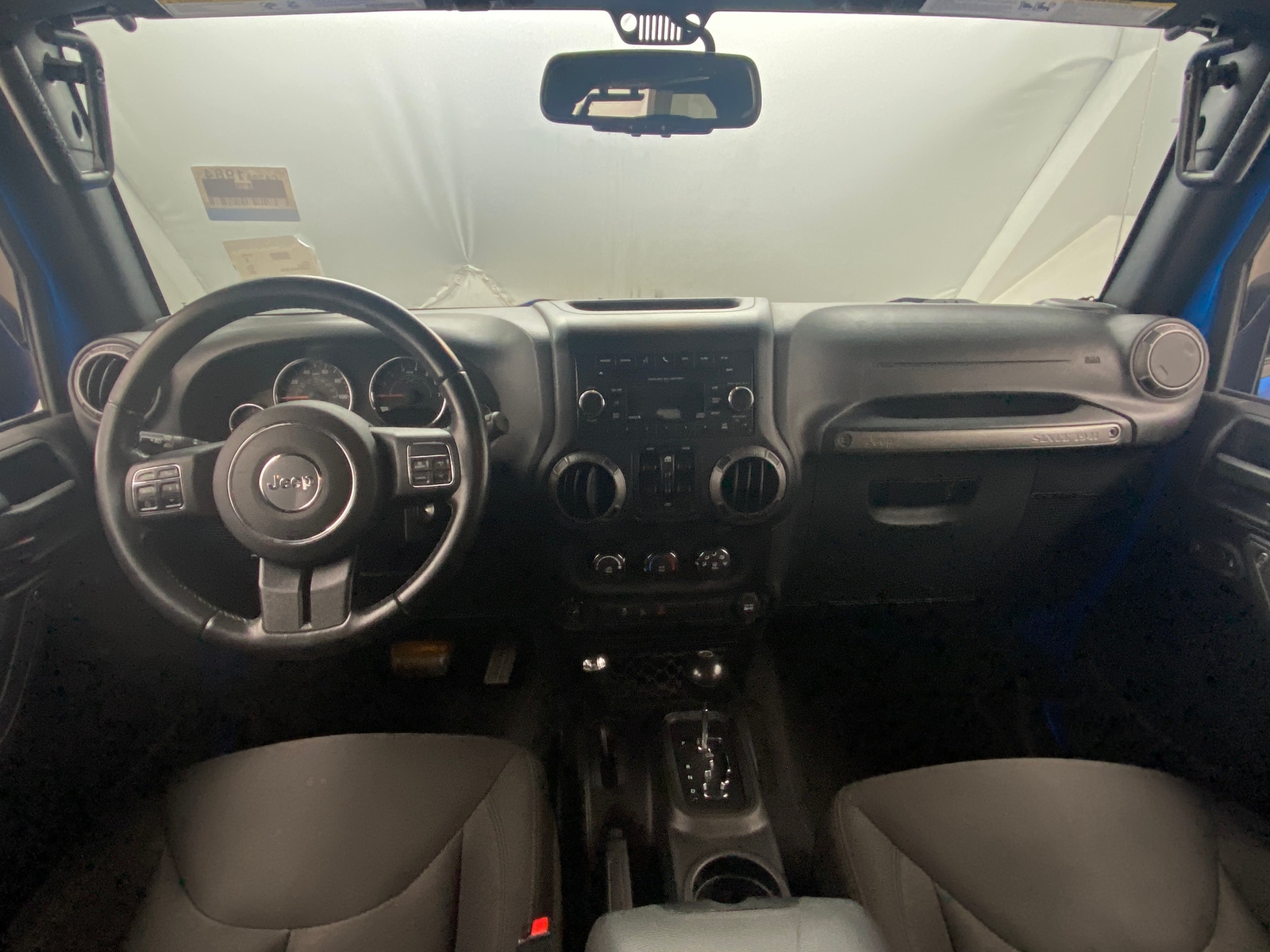 Thumbnail: 2016 Jeep Wrangler - 3