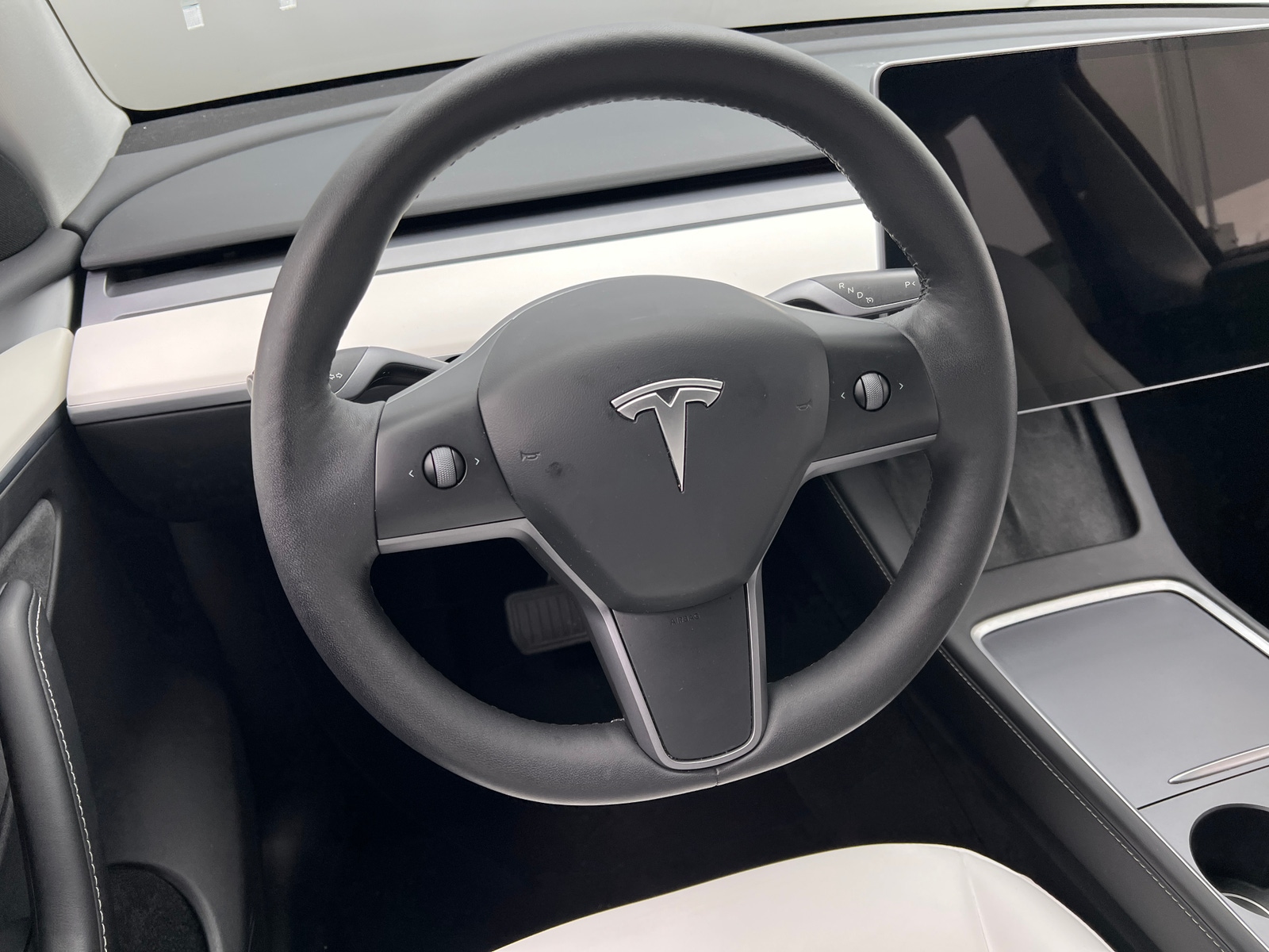 Thumbnail: 2023 Tesla Model Y - 4