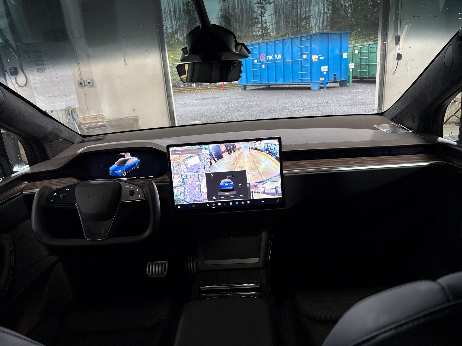 Thumbnail: 2022 Tesla Model X - 2