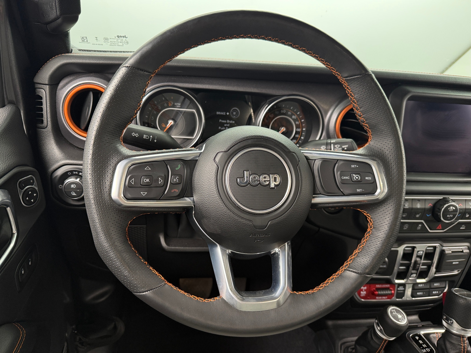 Thumbnail: 2023 Jeep Gladiator - 5