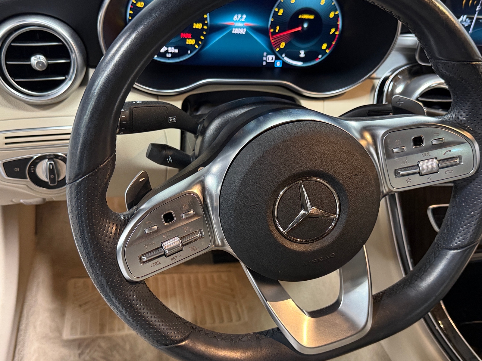 Thumbnail: 2022 Mercedes-Benz C-Class - 4