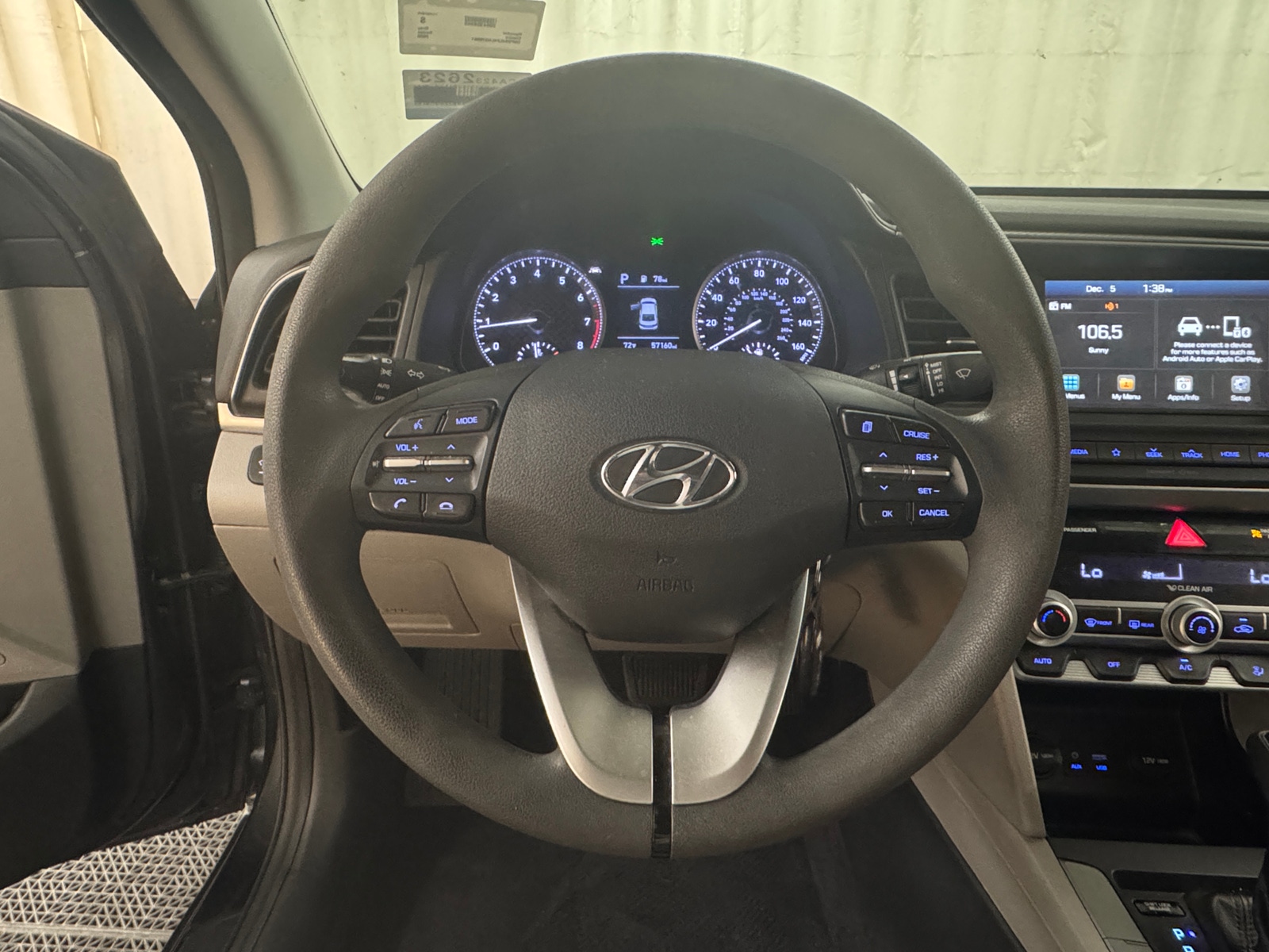 Thumbnail: 2020 Hyundai Elantra - 5