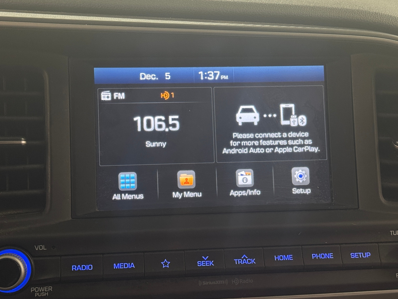 Thumbnail: 2020 Hyundai Elantra - 4