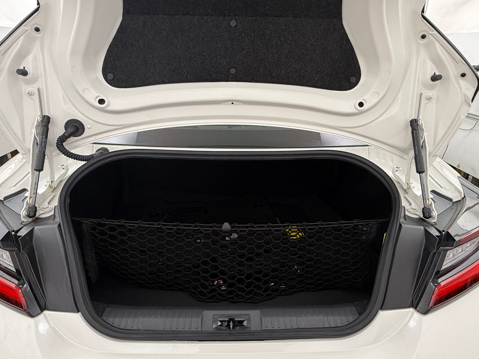 Thumbnail: 2025 Toyota GR86 - 5