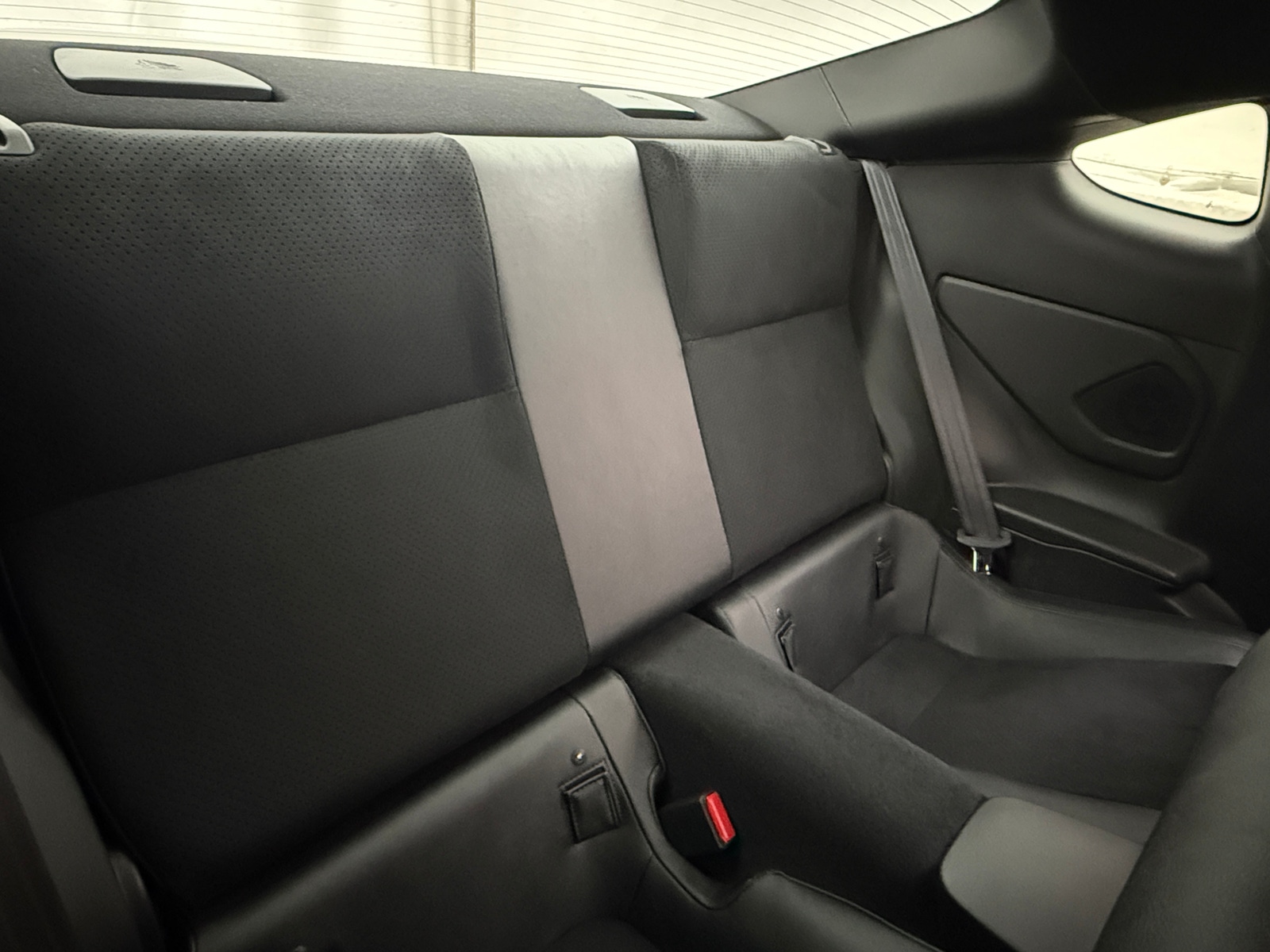 Thumbnail: 2025 Toyota GR86 - 4