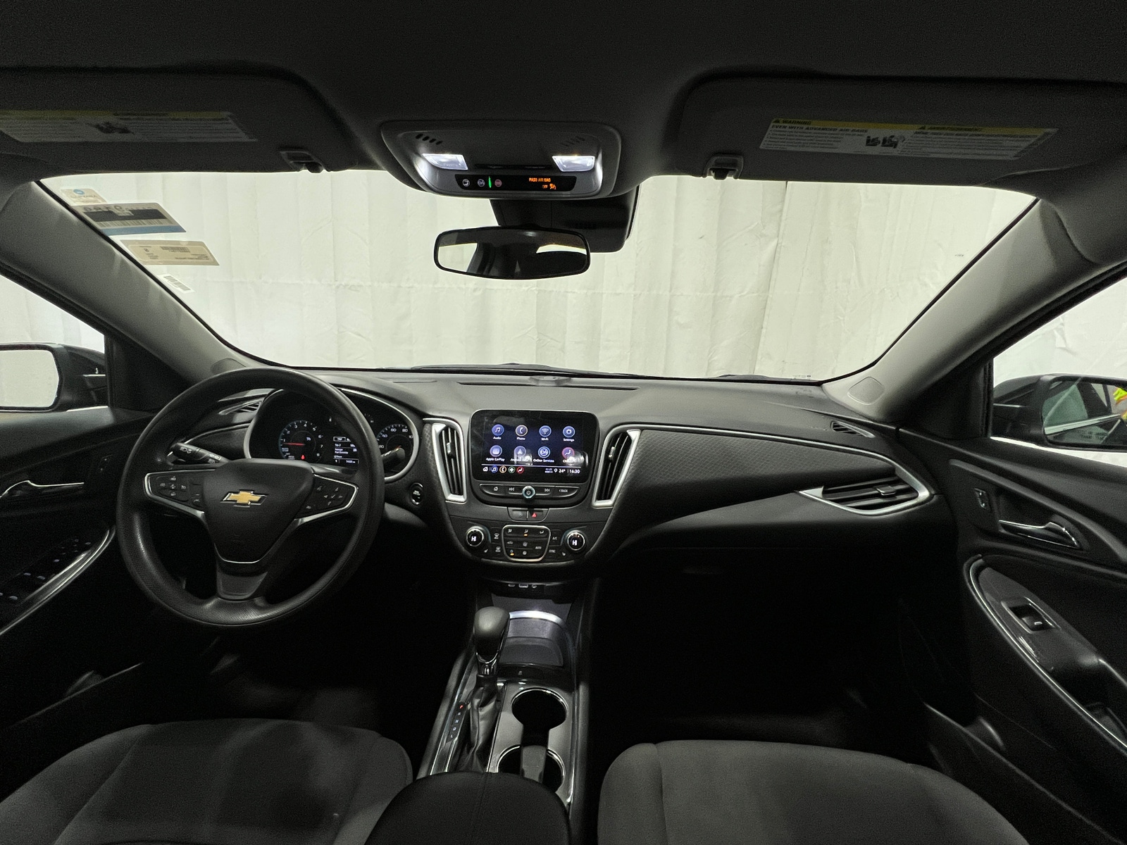 Thumbnail: 2023 Chevrolet Malibu - 3