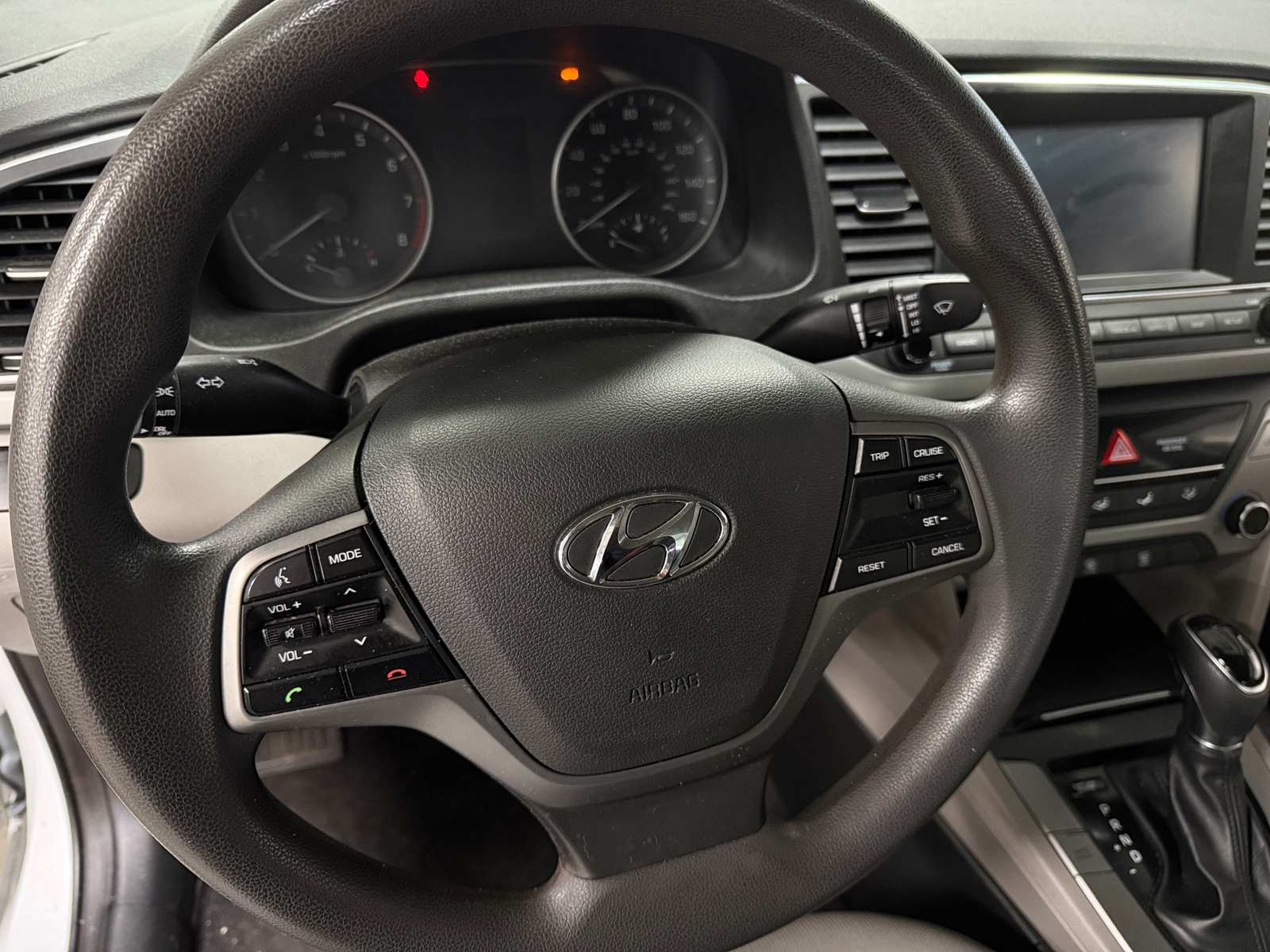 Thumbnail: 2017 Hyundai Elantra - 5