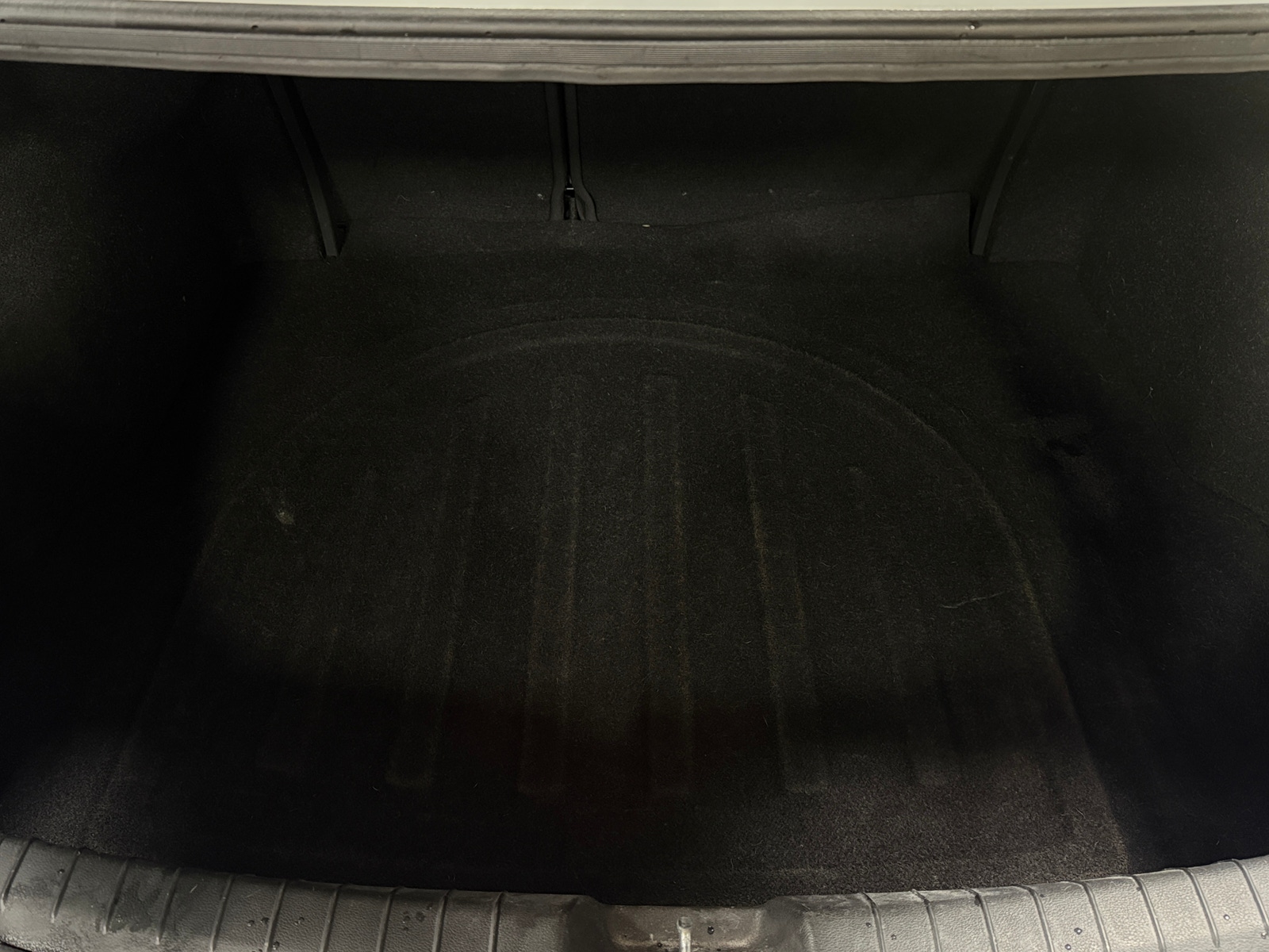 Thumbnail: 2017 Hyundai Elantra - 7