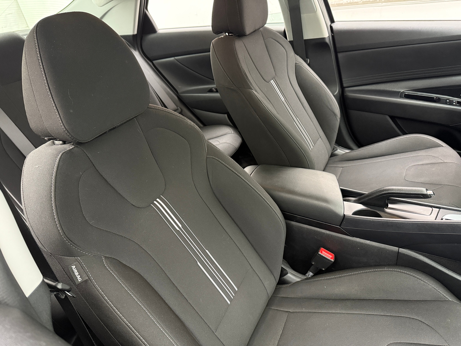 Thumbnail: 2021 Hyundai Elantra - 2