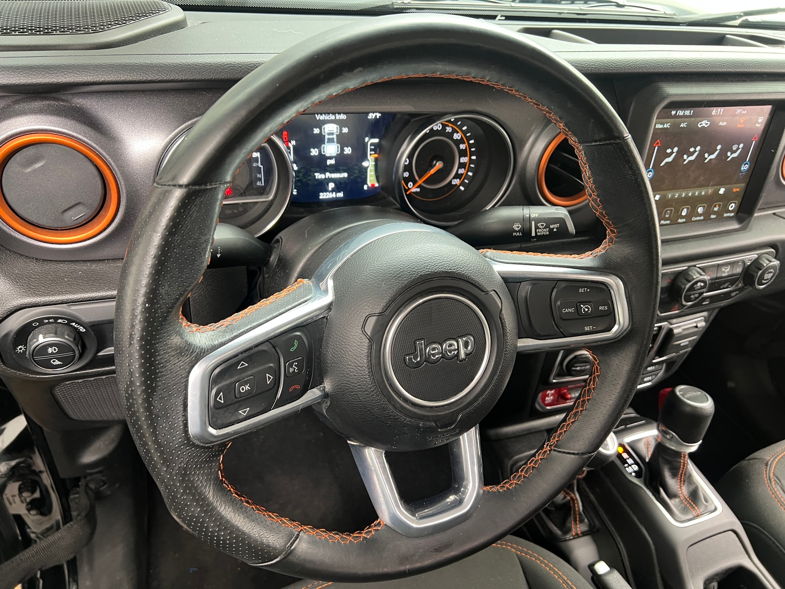 Thumbnail: 2023 Jeep Gladiator - 5