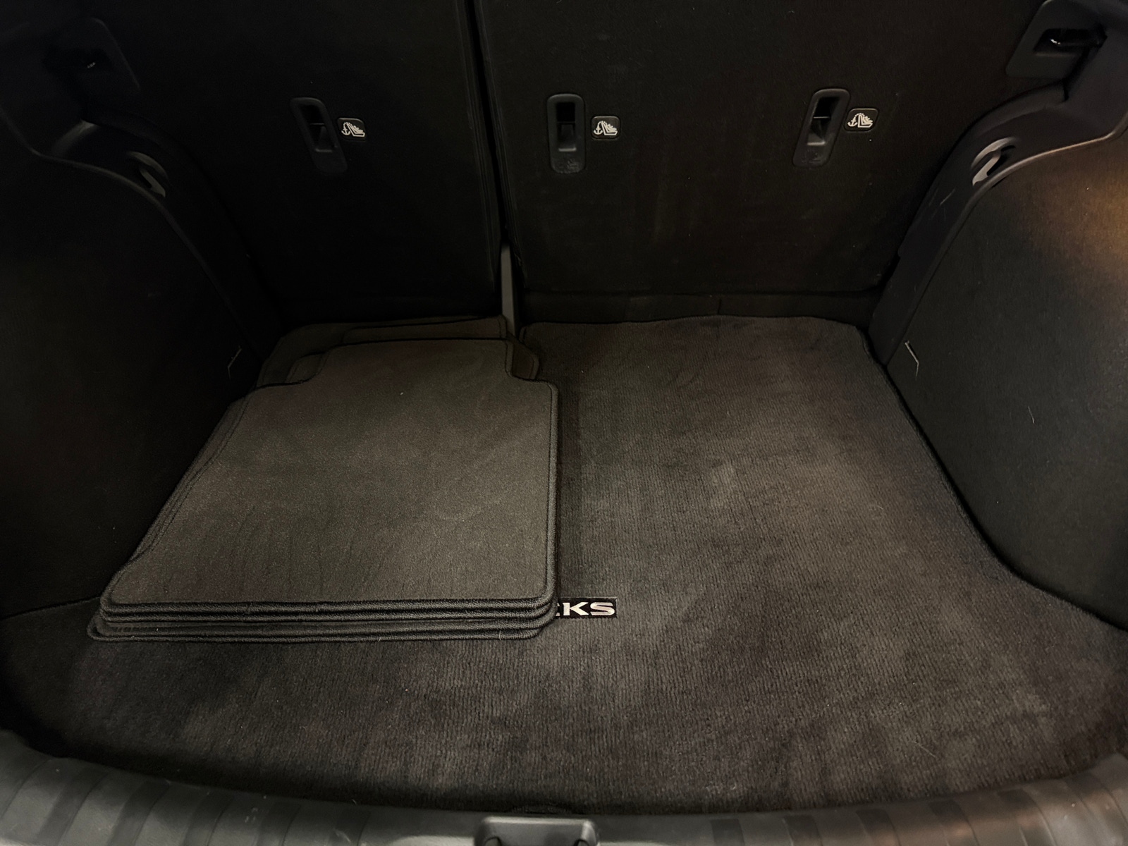 Thumbnail: 2024 Nissan Kicks - 7