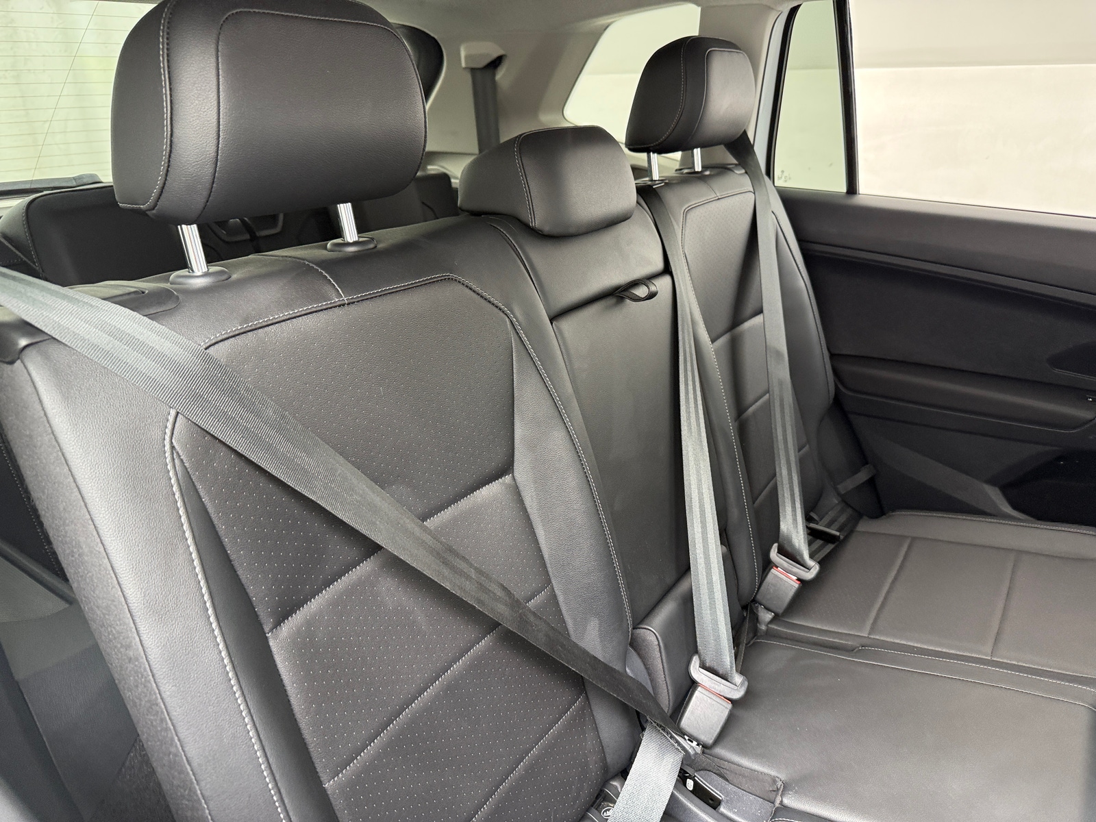 Thumbnail: 2018 Volkswagen Tiguan - 5