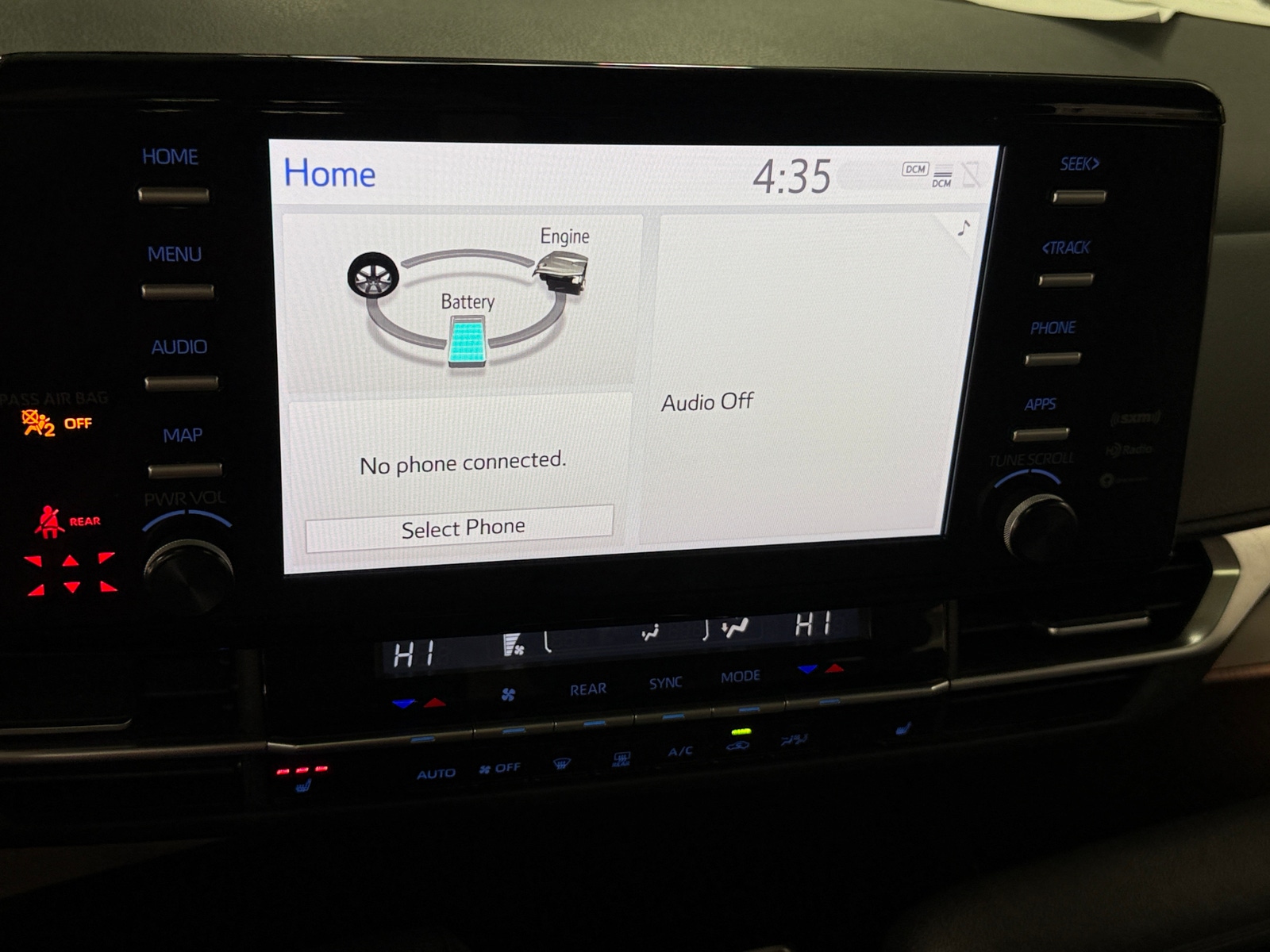 Thumbnail: 2024 Toyota Sienna - 3