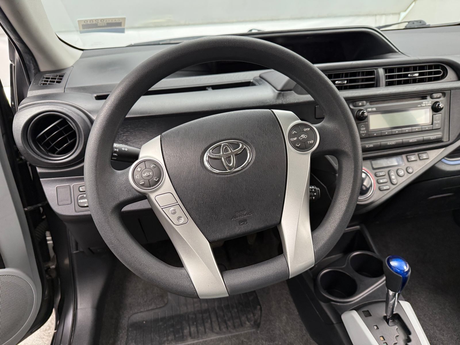 Thumbnail: 2013 Toyota Prius c - 5