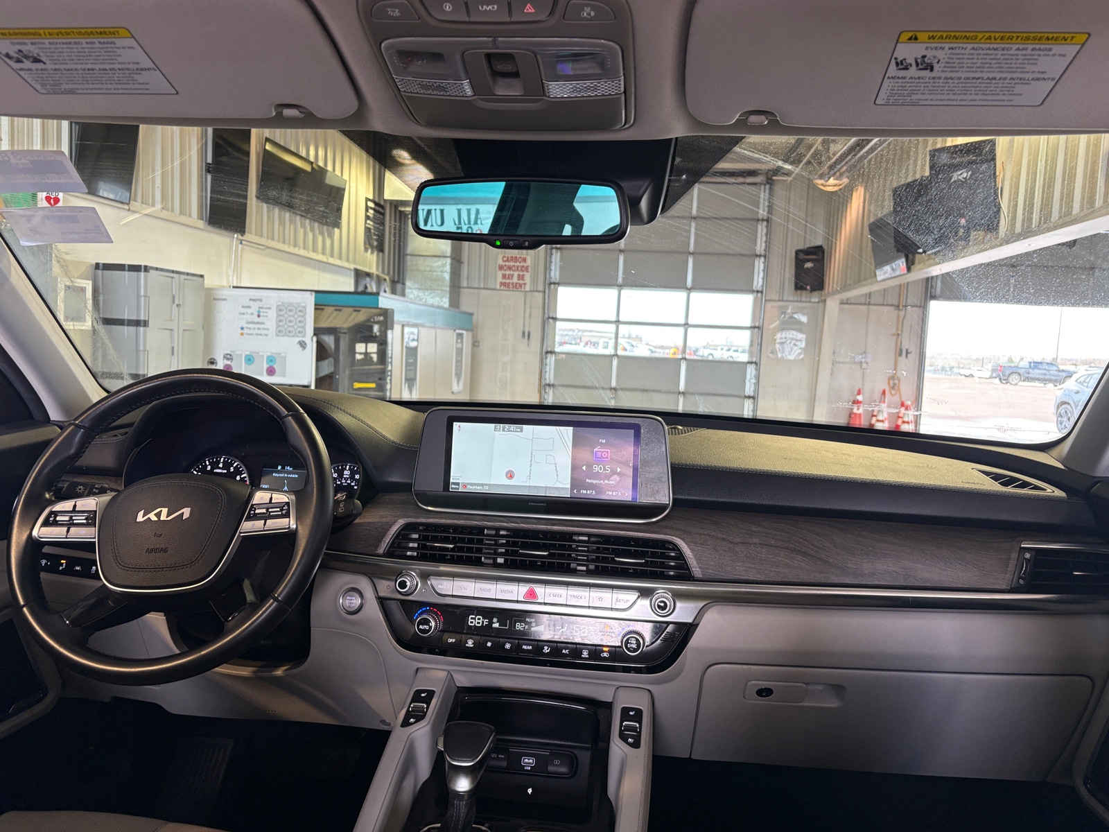 Thumbnail: 2022 Kia Telluride - 2