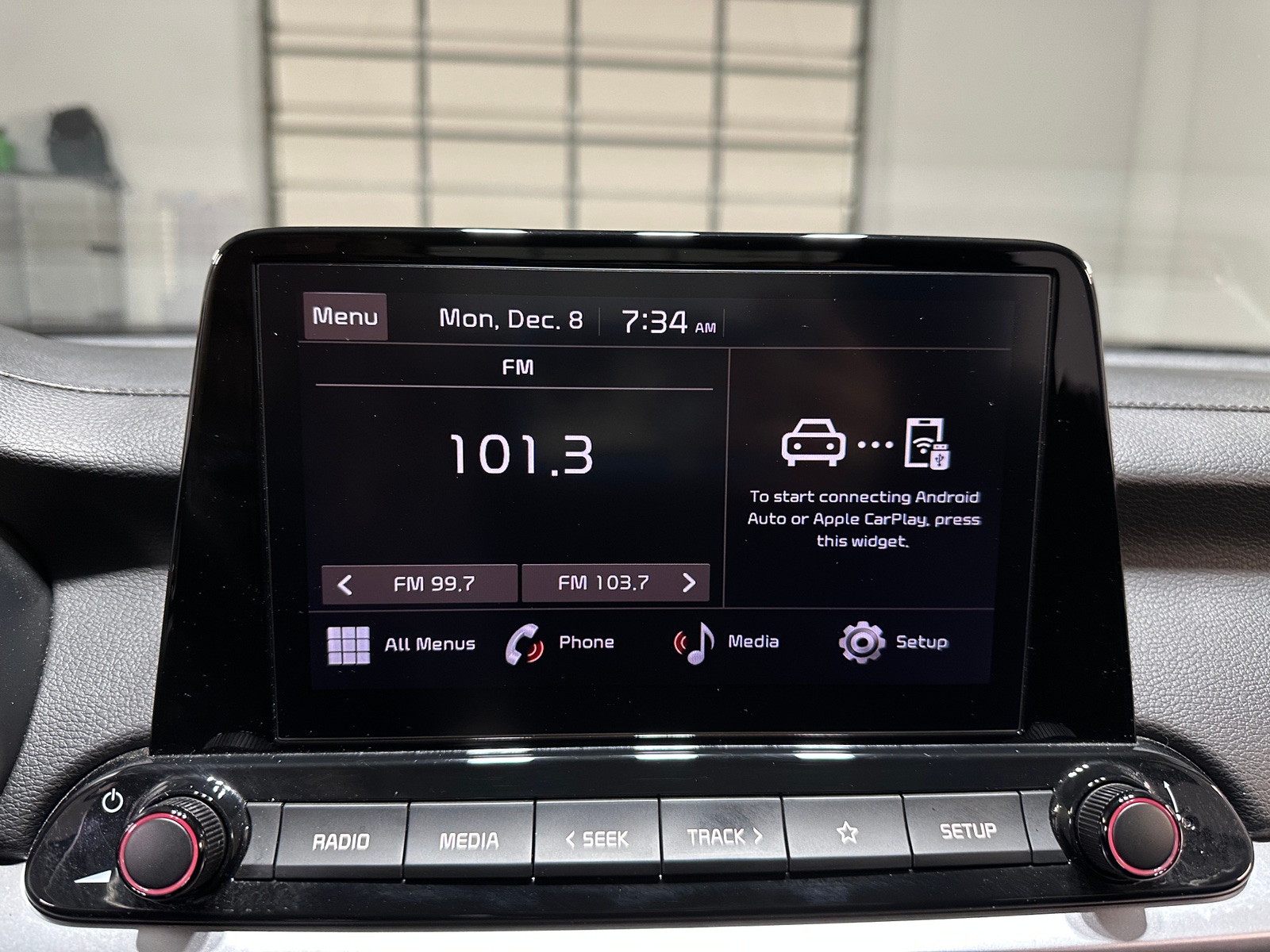 Thumbnail: 2024 Kia Forte - 4