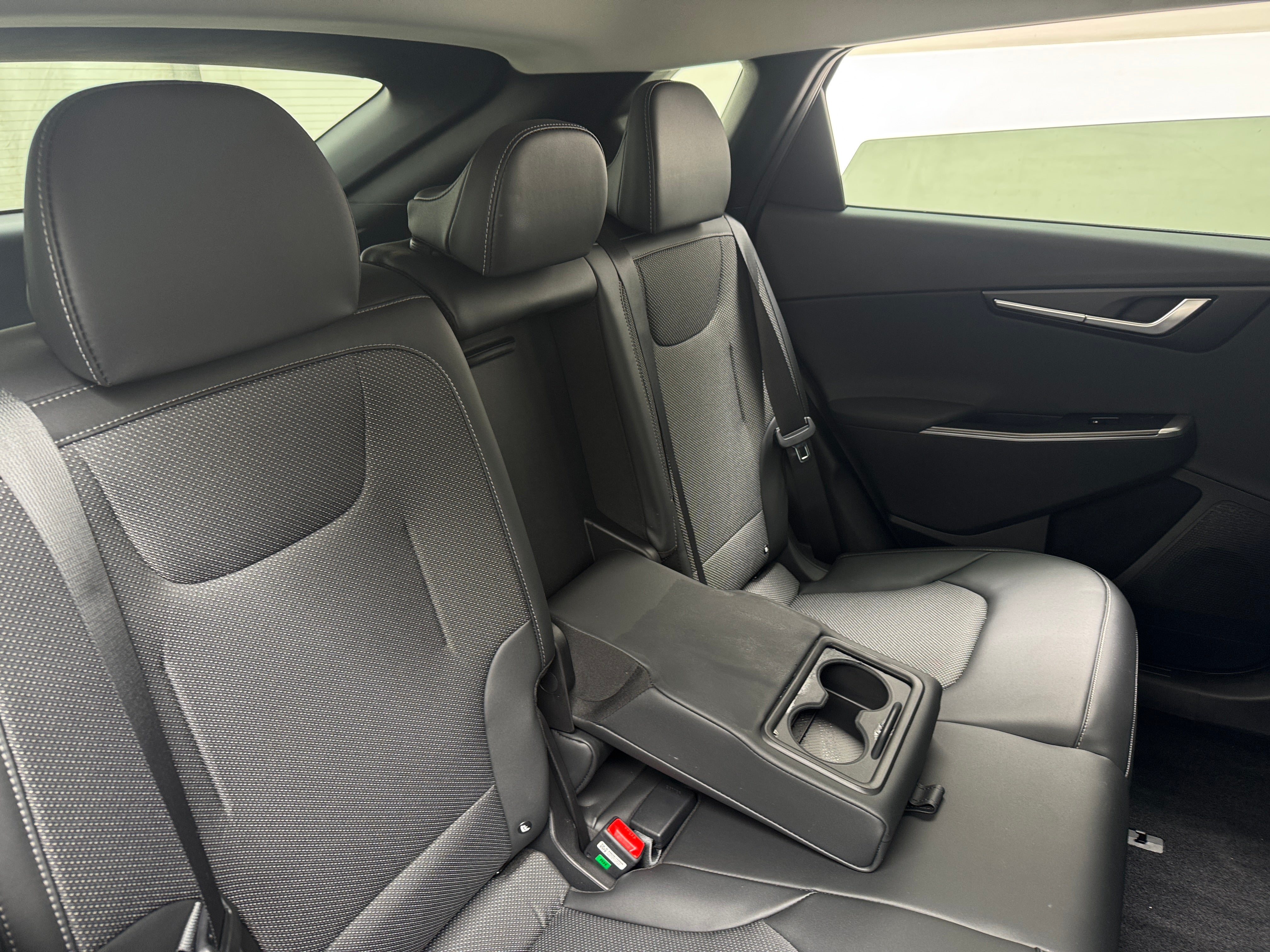 Used 2024 Kia EV6 Light L/R with VIN KNDC3DLC3R5175201 for sale in Oak Creek, WI