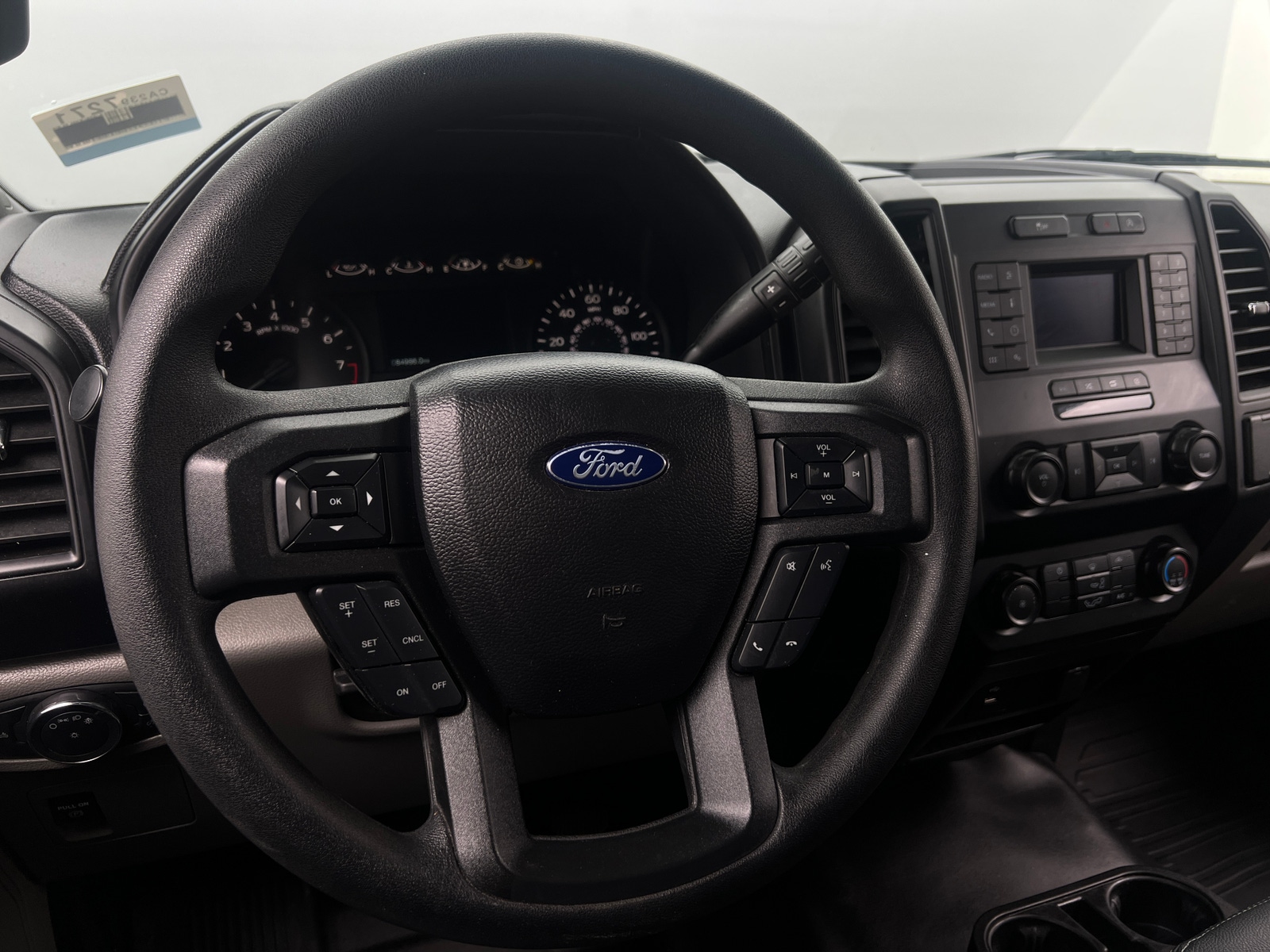 Thumbnail: 2019 Ford Econoline - 5