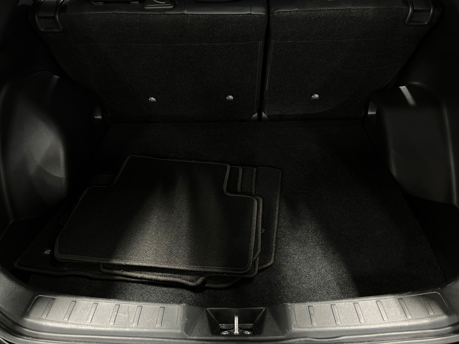 Thumbnail: 2024 Mitsubishi Eclipse Cross - 7