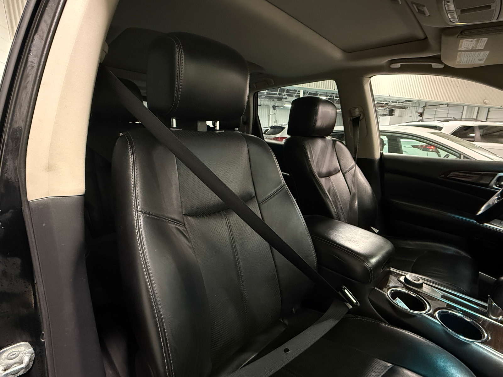 Thumbnail: 2014 Nissan Pathfinder - 2