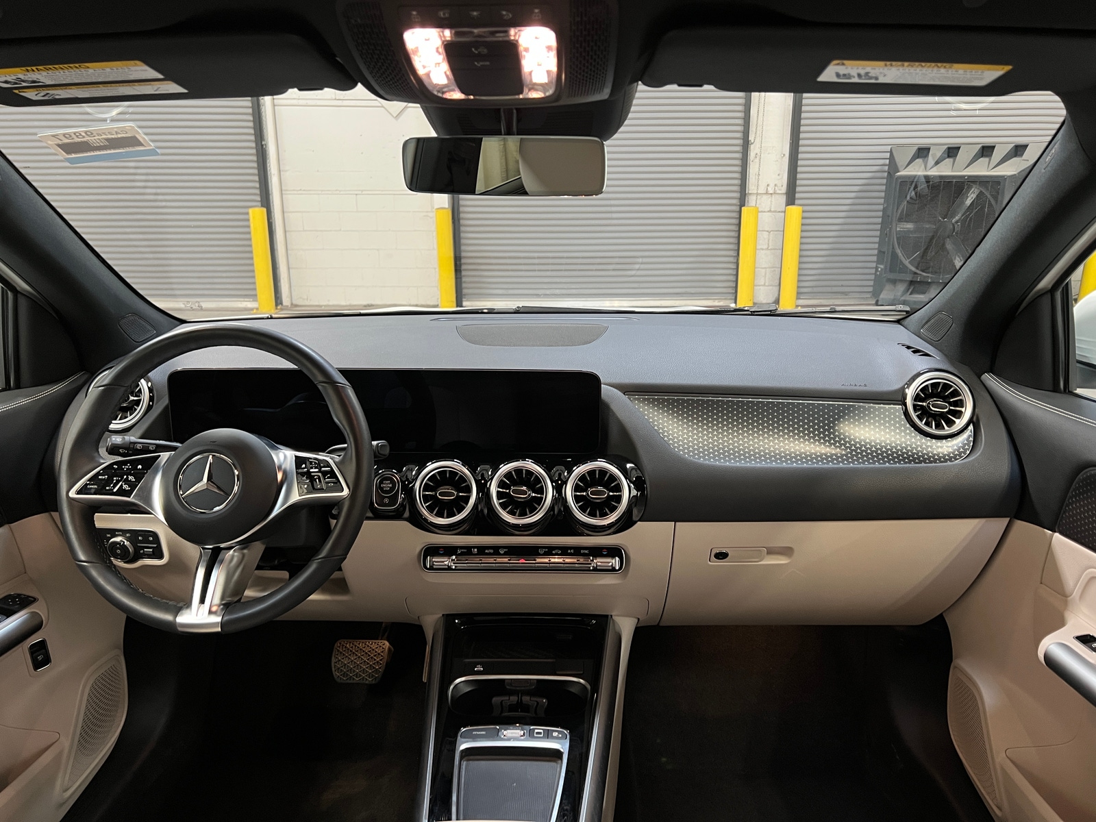 Thumbnail: 2025 Mercedes-Benz GLA - 2