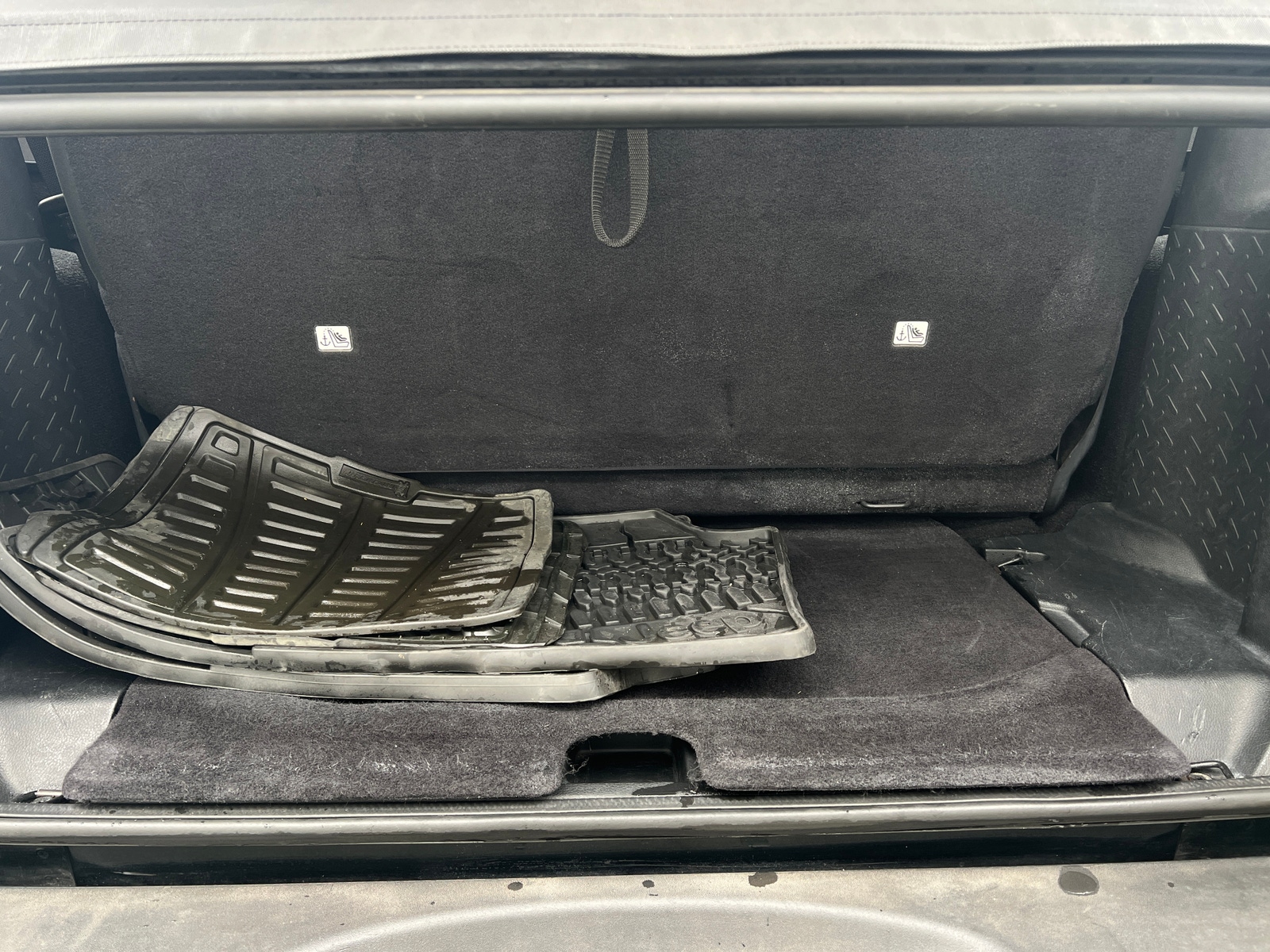 Thumbnail: 2012 Jeep Wrangler - 7