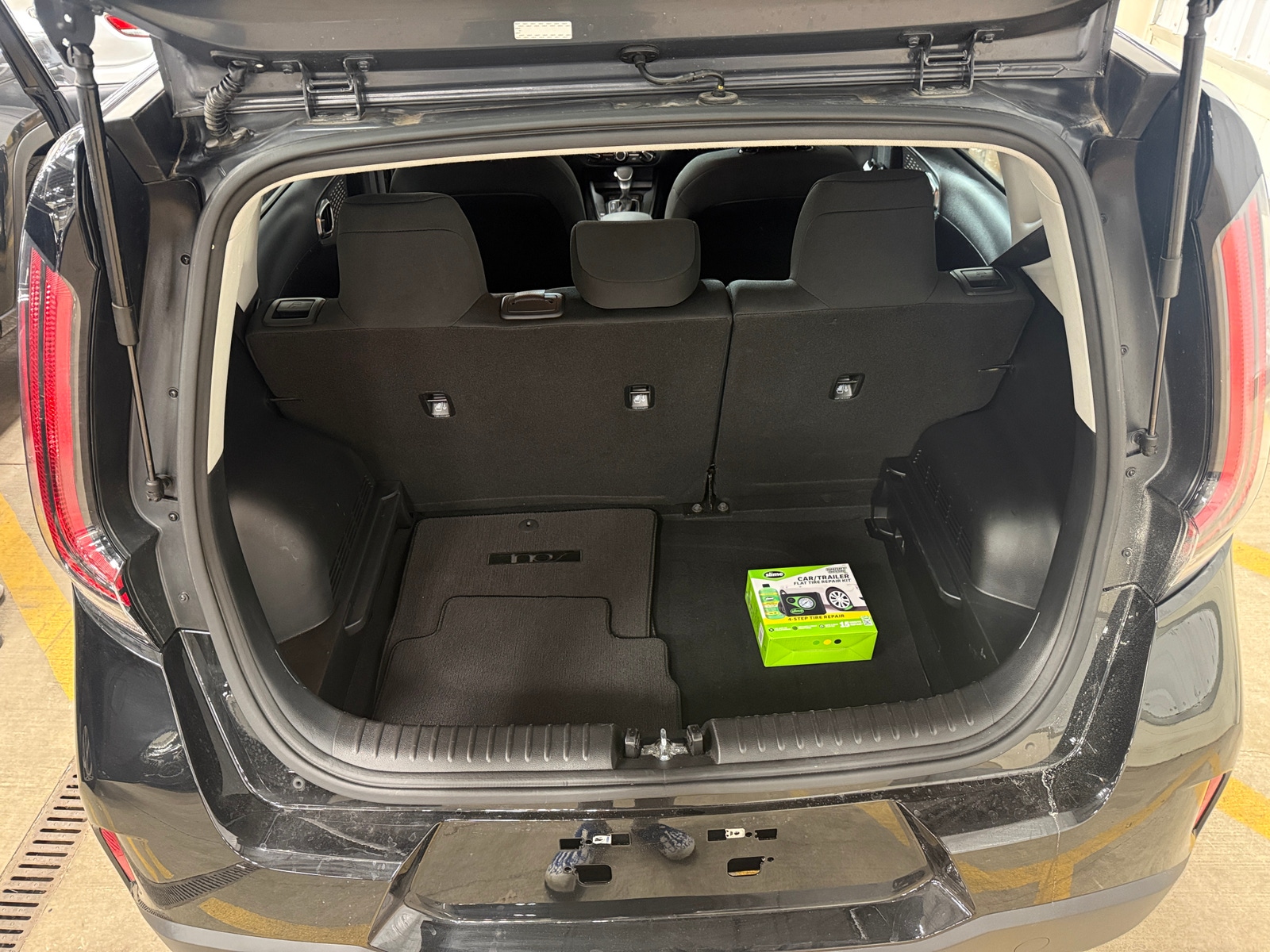 Thumbnail: 2023 Kia Soul - 7