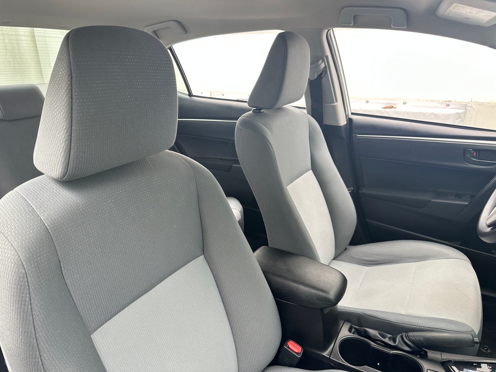 Thumbnail: 2016 Toyota Corolla - 2