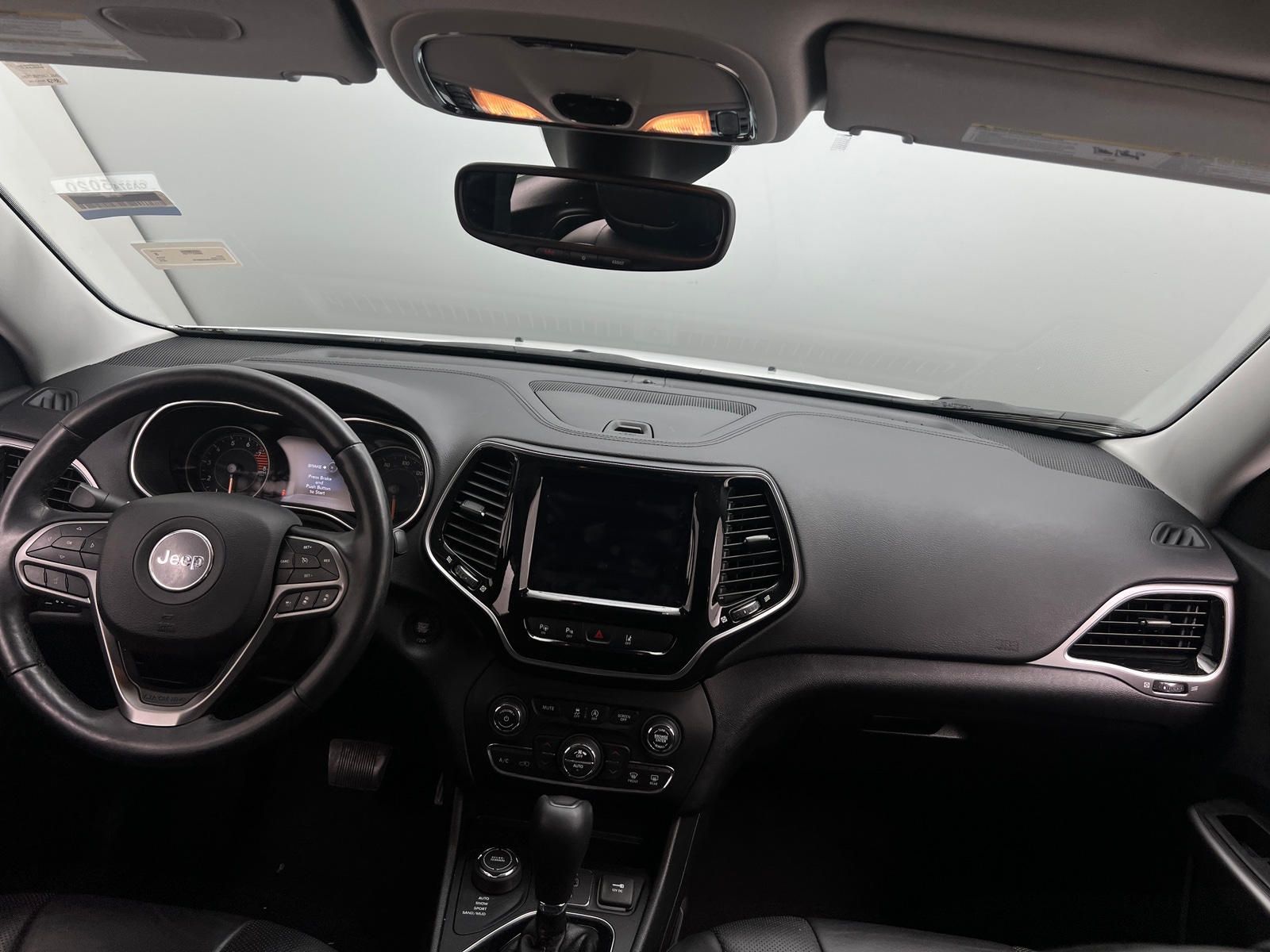 Thumbnail: 2019 Jeep Cherokee - 2