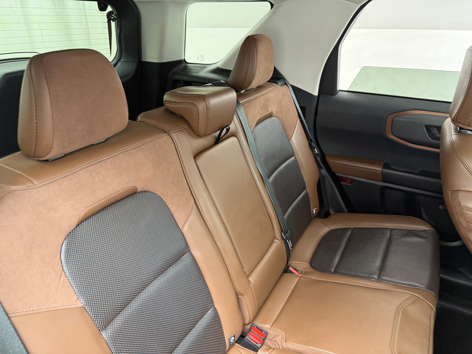 Thumbnail: 2022 Ford Bronco Sport - 6