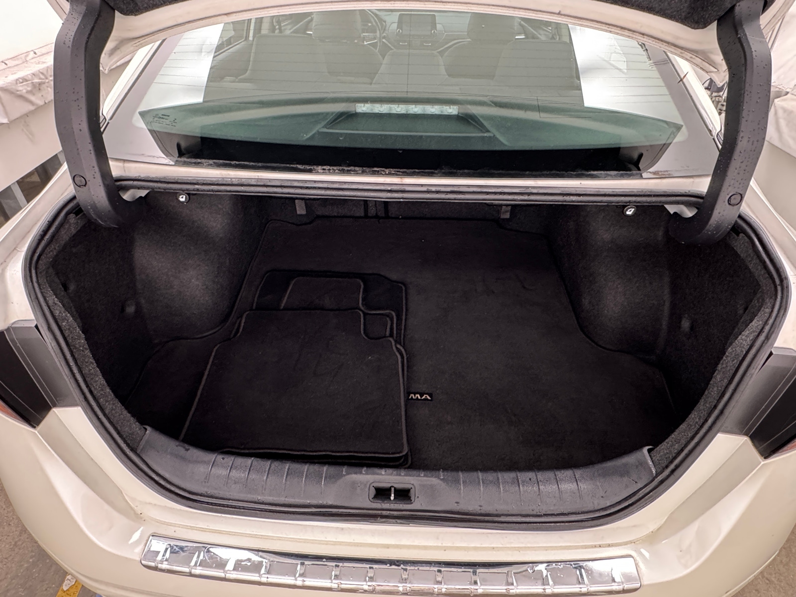 Thumbnail: 2020 Nissan Altima - 6