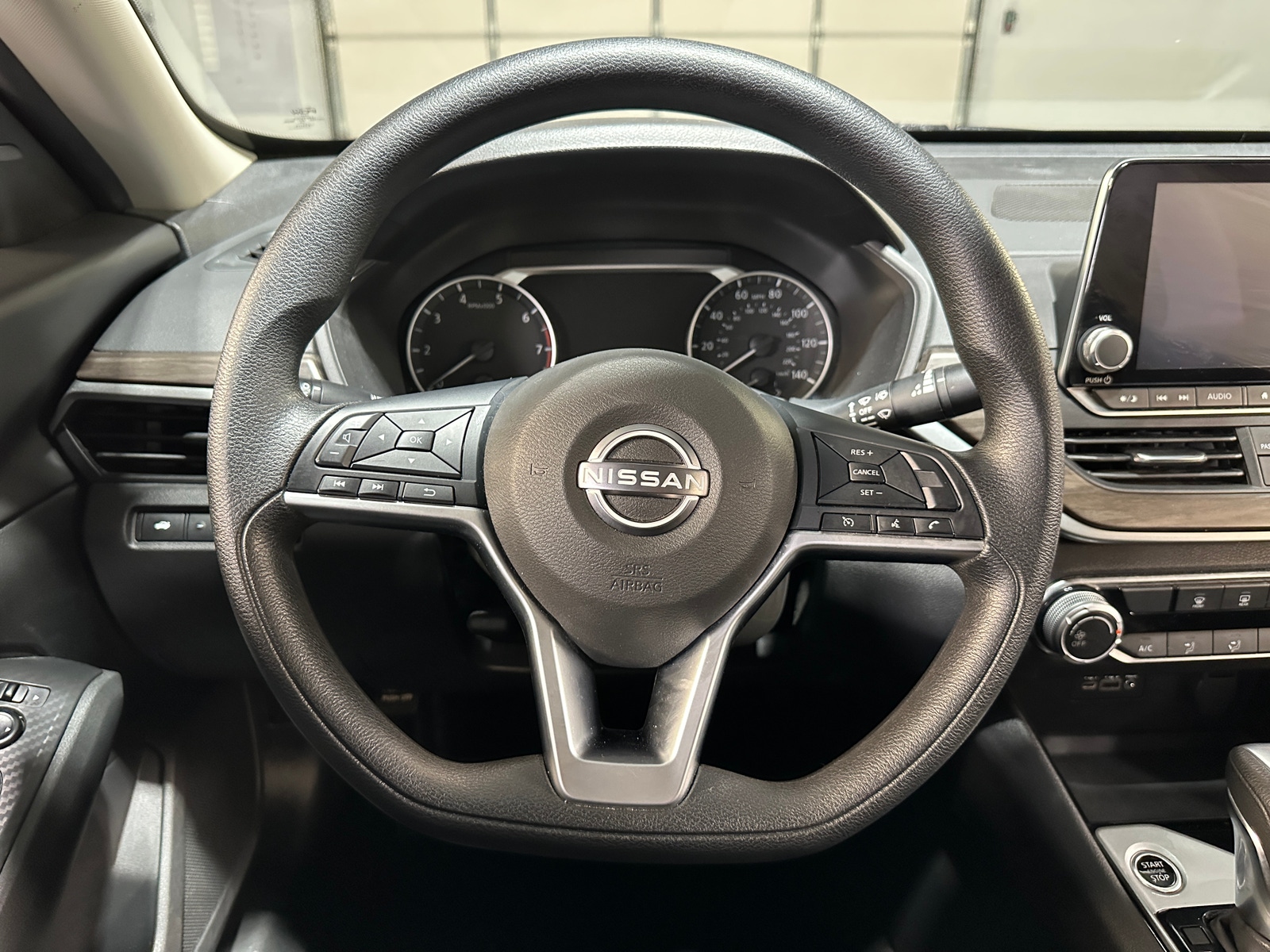 Thumbnail: 2024 Nissan Altima - 5