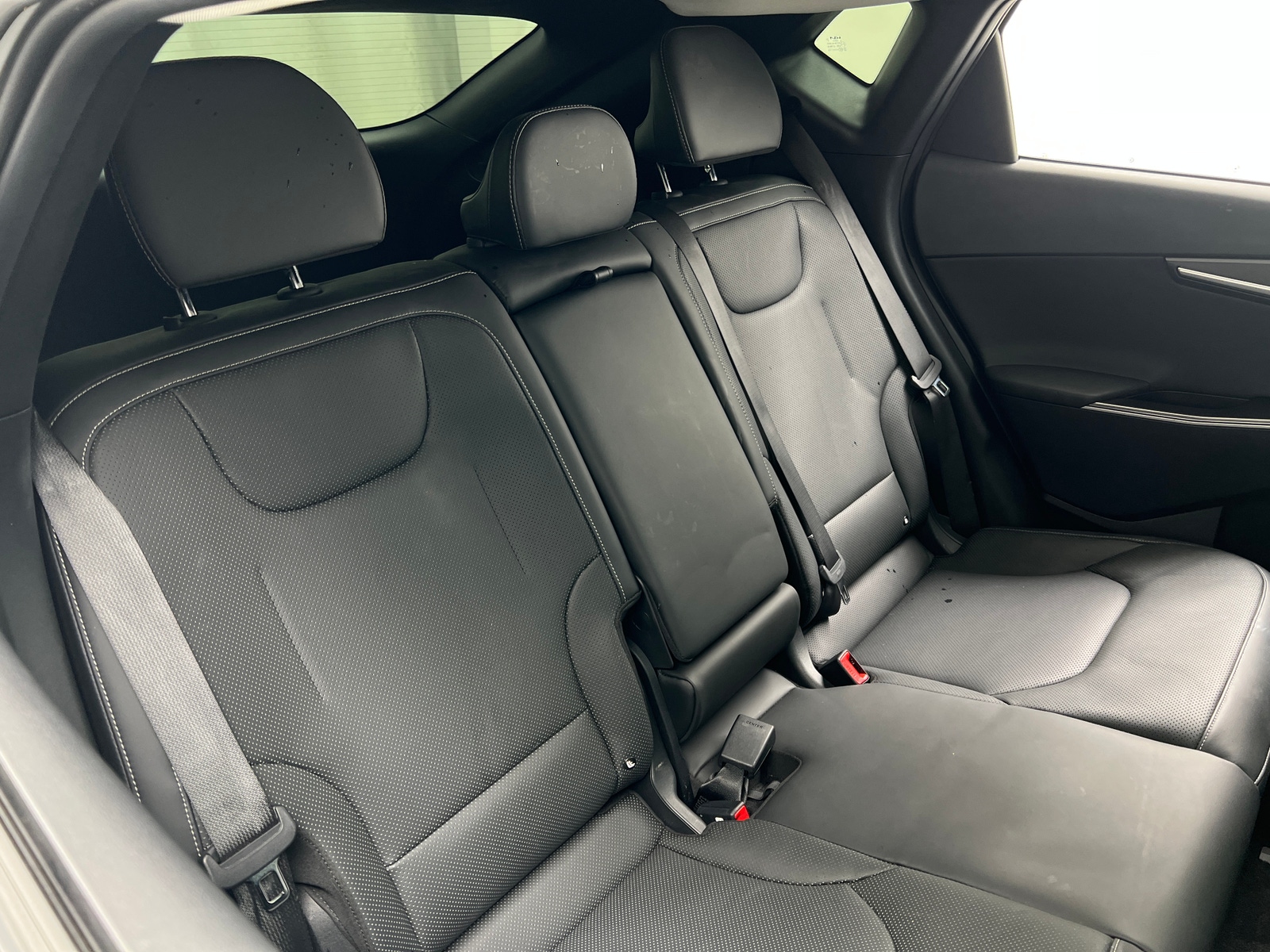 Thumbnail: 2022 Kia EV6 - 5