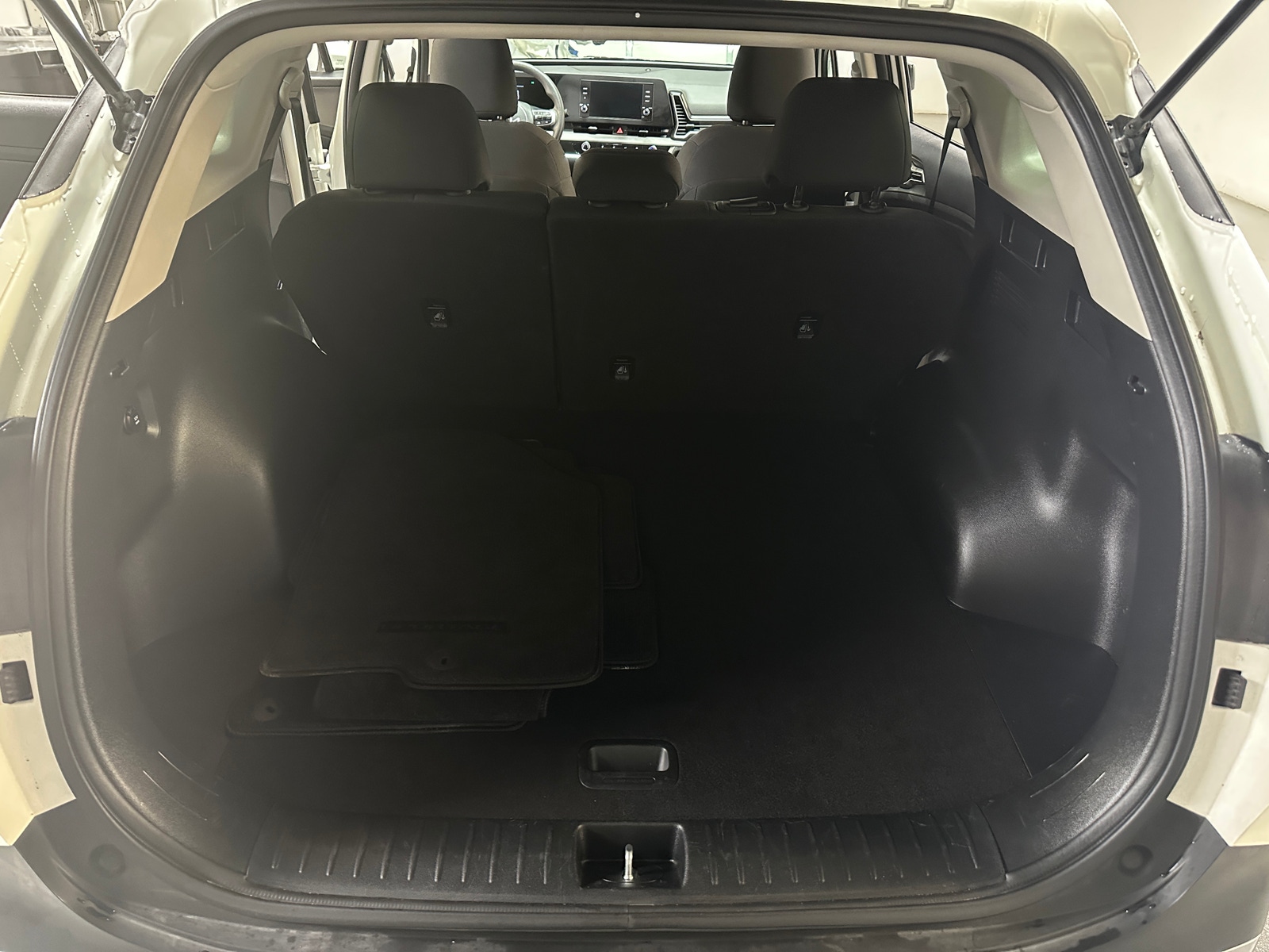 Thumbnail: 2024 Kia Sportage - 7