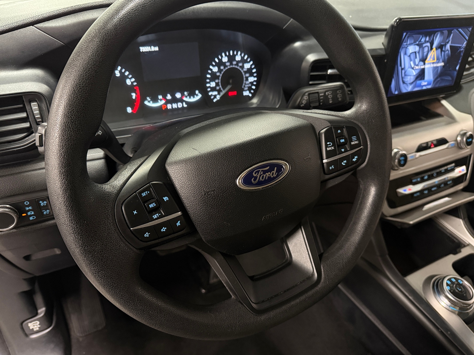 Thumbnail: 2021 Ford Explorer - 5