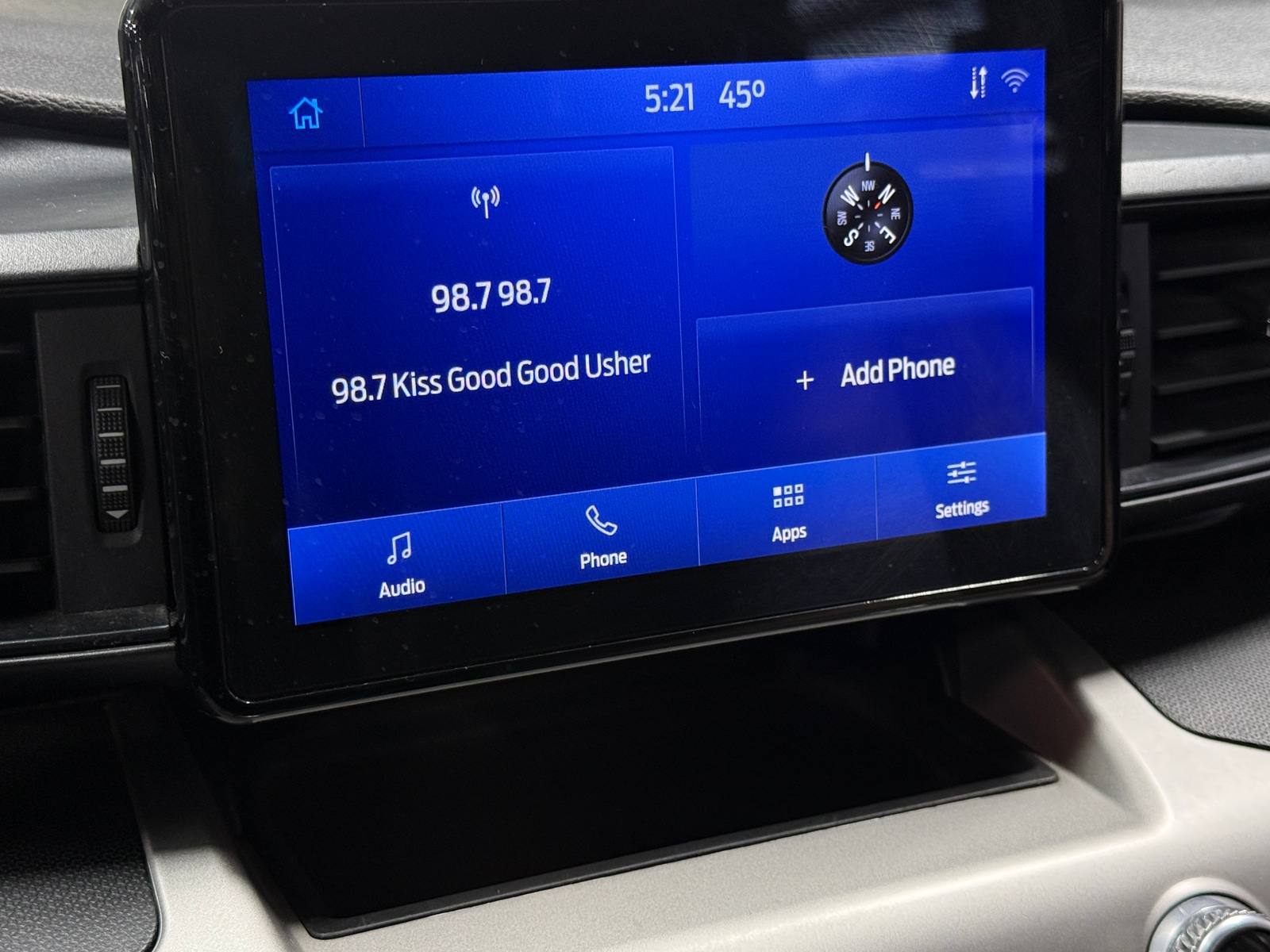 Thumbnail: 2021 Ford Explorer - 4