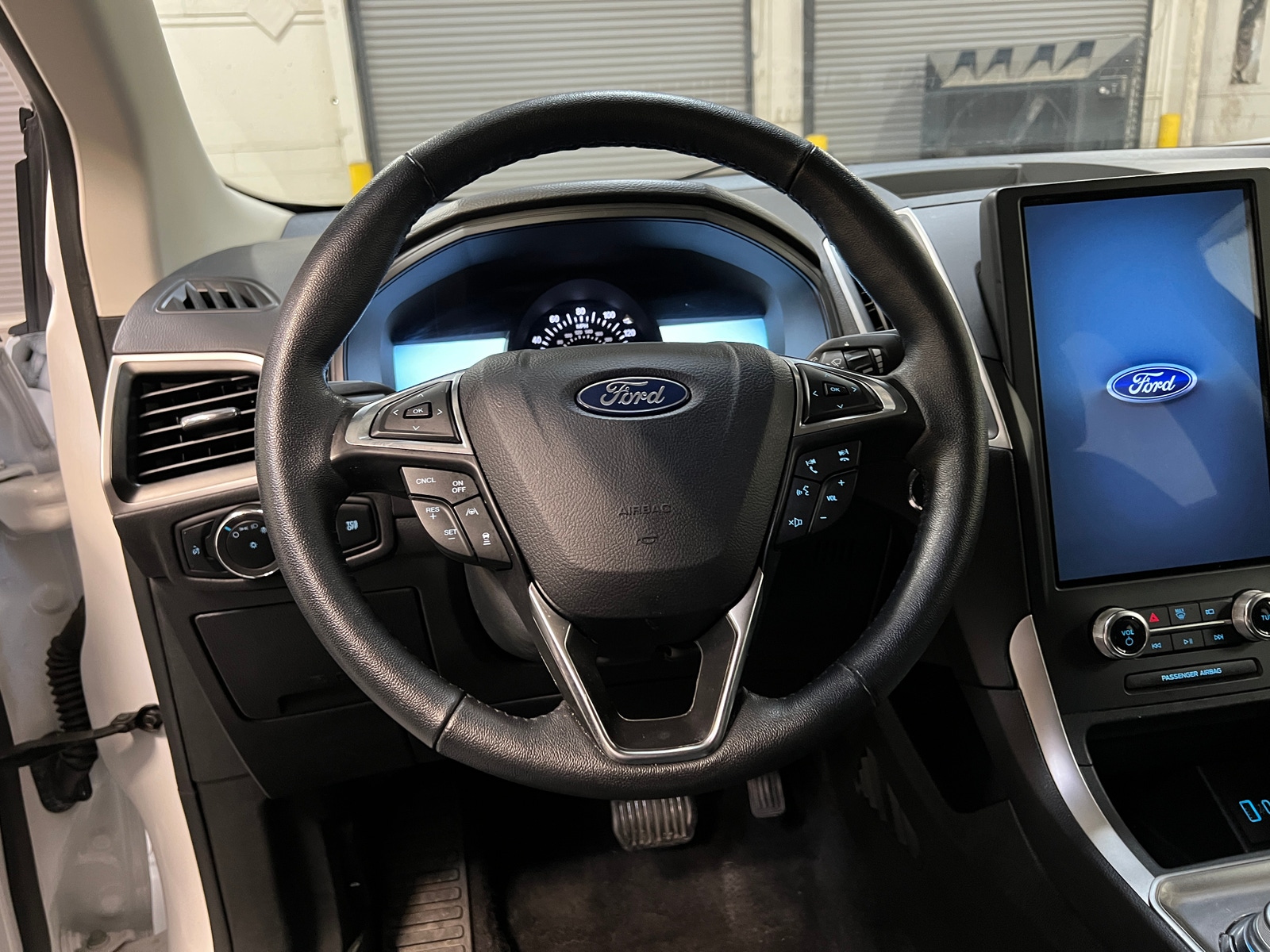 Thumbnail: 2024 Ford Edge - 4